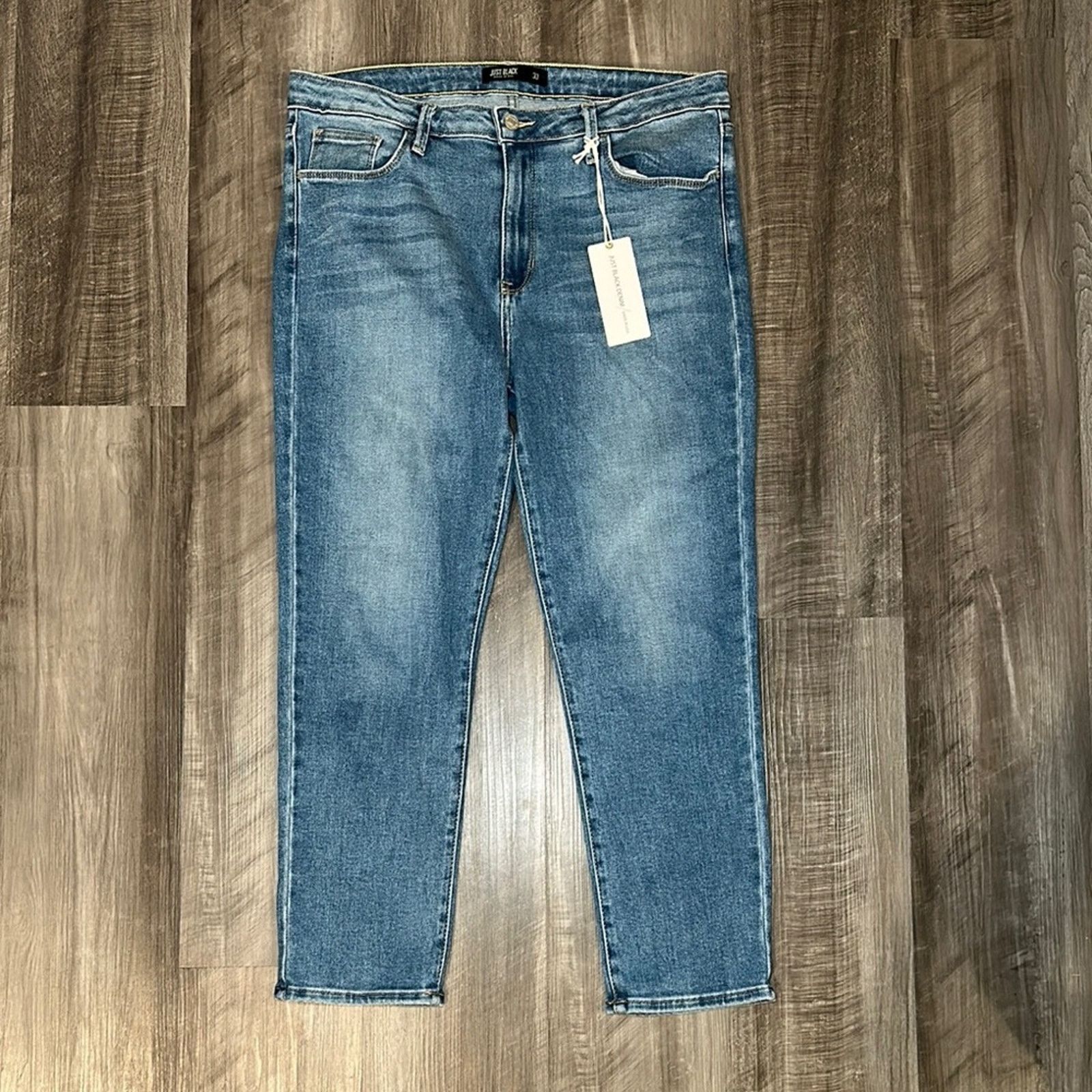 Other Just Black Mid Rise Skinny Capri Jeans - 33 Size 33" - 1 Thumbnail