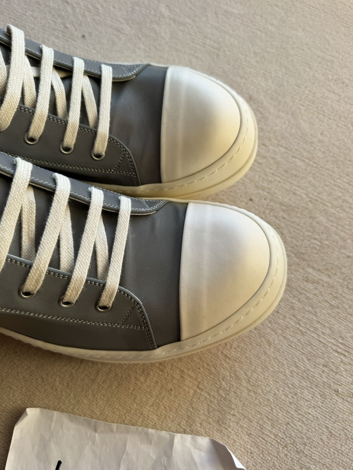 Rick Owens NEW | * 1 OF 1 SAMPLE * FW22 RUNWAY REFLEX LOWTOP RAMONES 44 Size US 11 / EU 44 - 16 Thumbnail