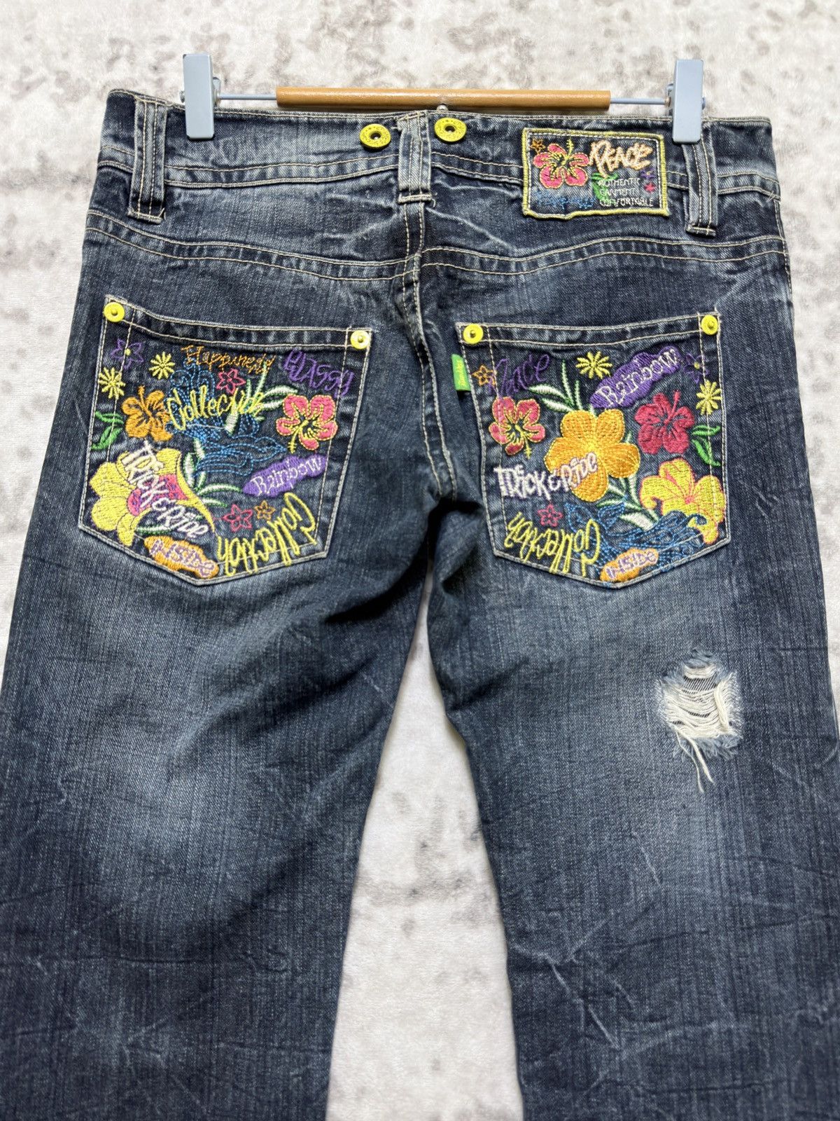 Hysteric Glamour Happiness Y2K Low Rise Floral Embroidered Graffiti Denim Size US 30 / EU 46 - 8 Thumbnail