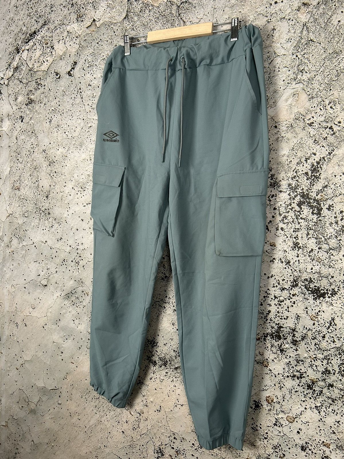 Umbro Umbro Sportswear Cargo Pants Football Streetwear Vintage Size US 32 / EU 48 - 2 Thumbnail