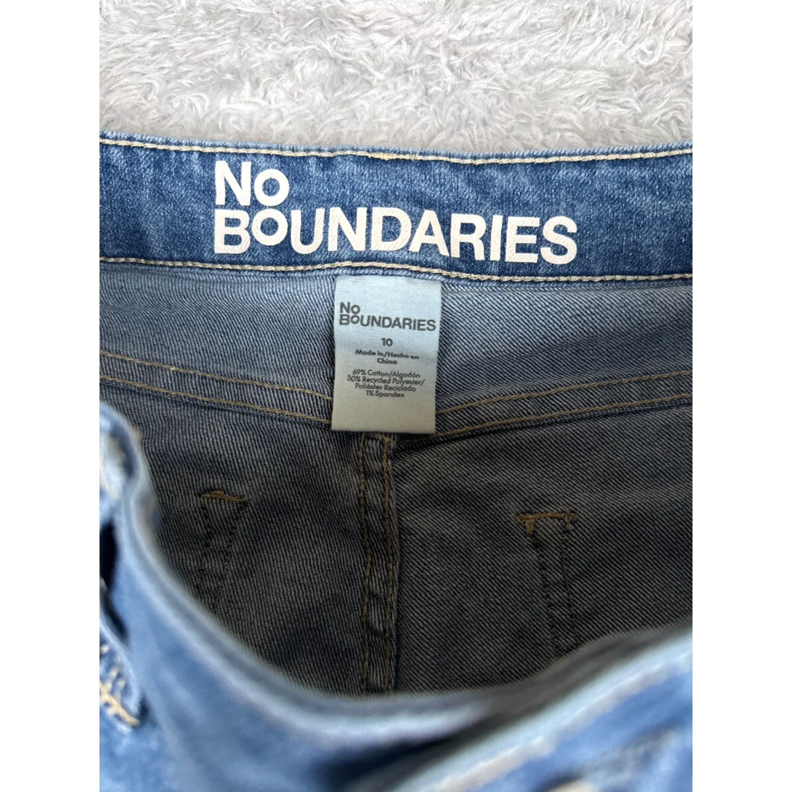 Vintage No Boundaries Jeans Women Flared Denim 30x30 Blue Mid Rise Cotton Blend Regular 5-Pocket Design Jeans Mens? Wait. Size 32" / US 10 / IT 46 - 6 Thumbnail