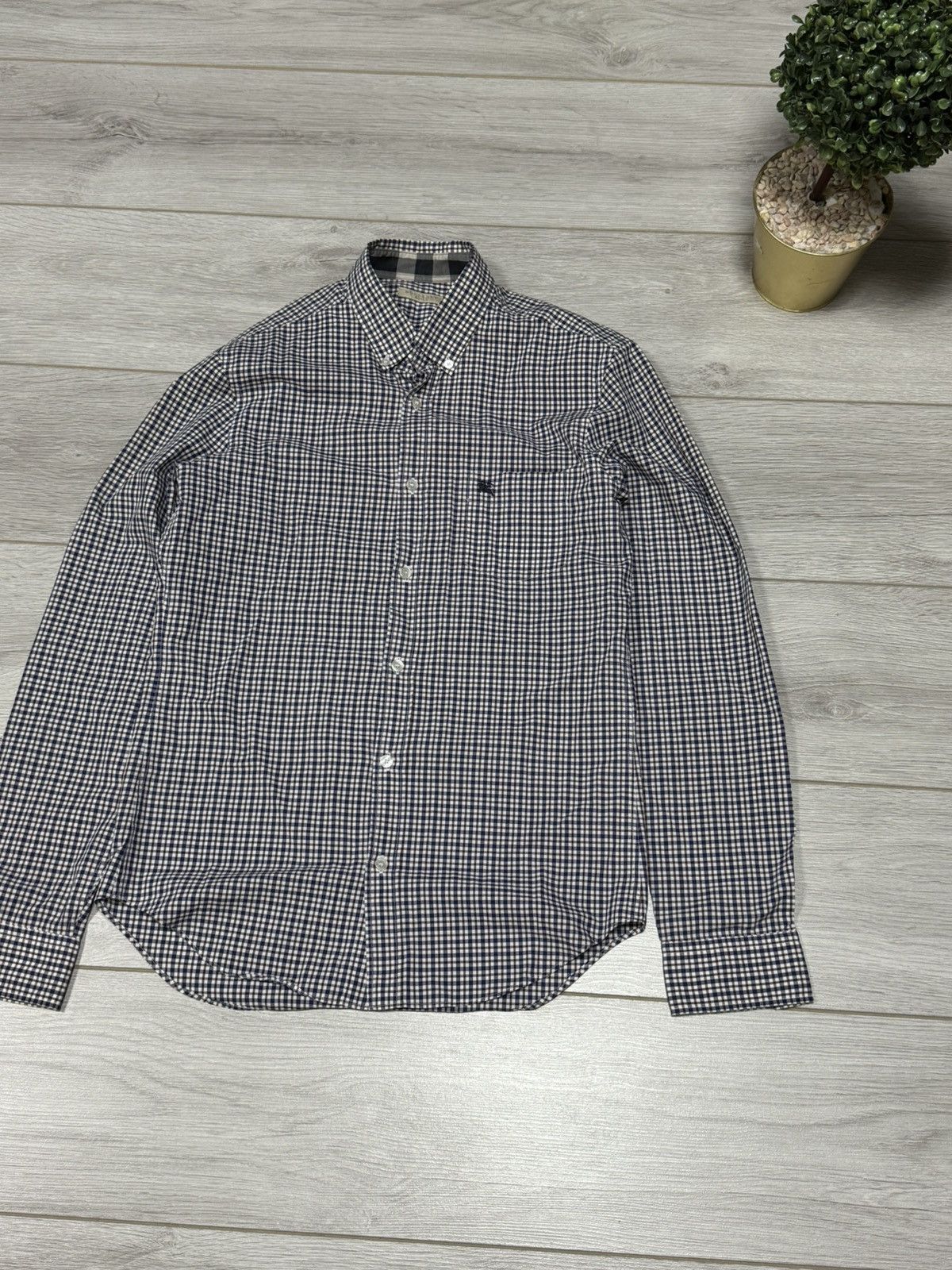 Burberry Burberry check shirt buttons up Size US S / EU 44-46 / 1 - 2 Thumbnail