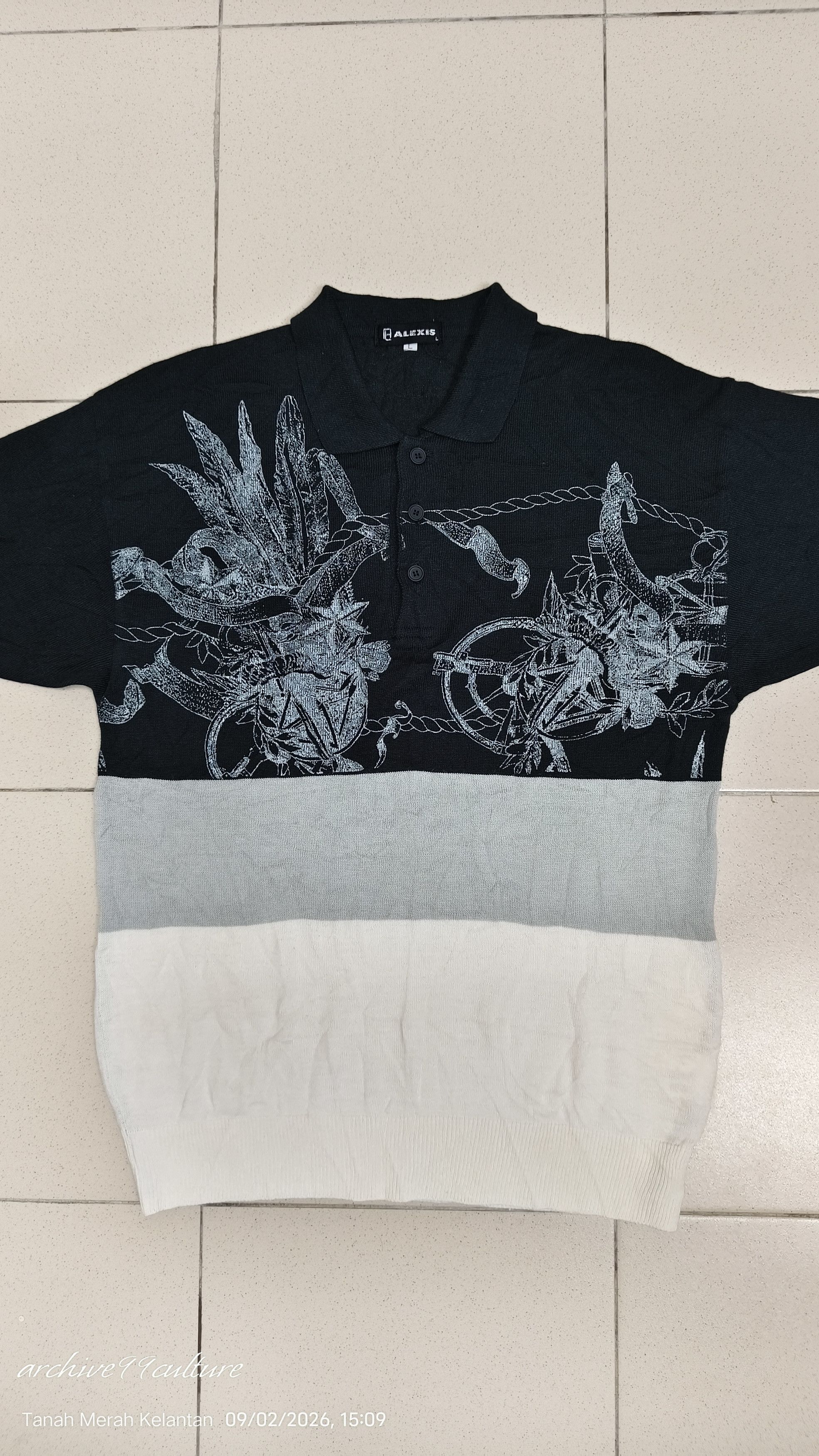 Japanese Brand Vintage Alexis Japan Abstract Graphic Knit Polo Shirt Size US M / EU 48-50 / 2 - 10 Thumbnail
