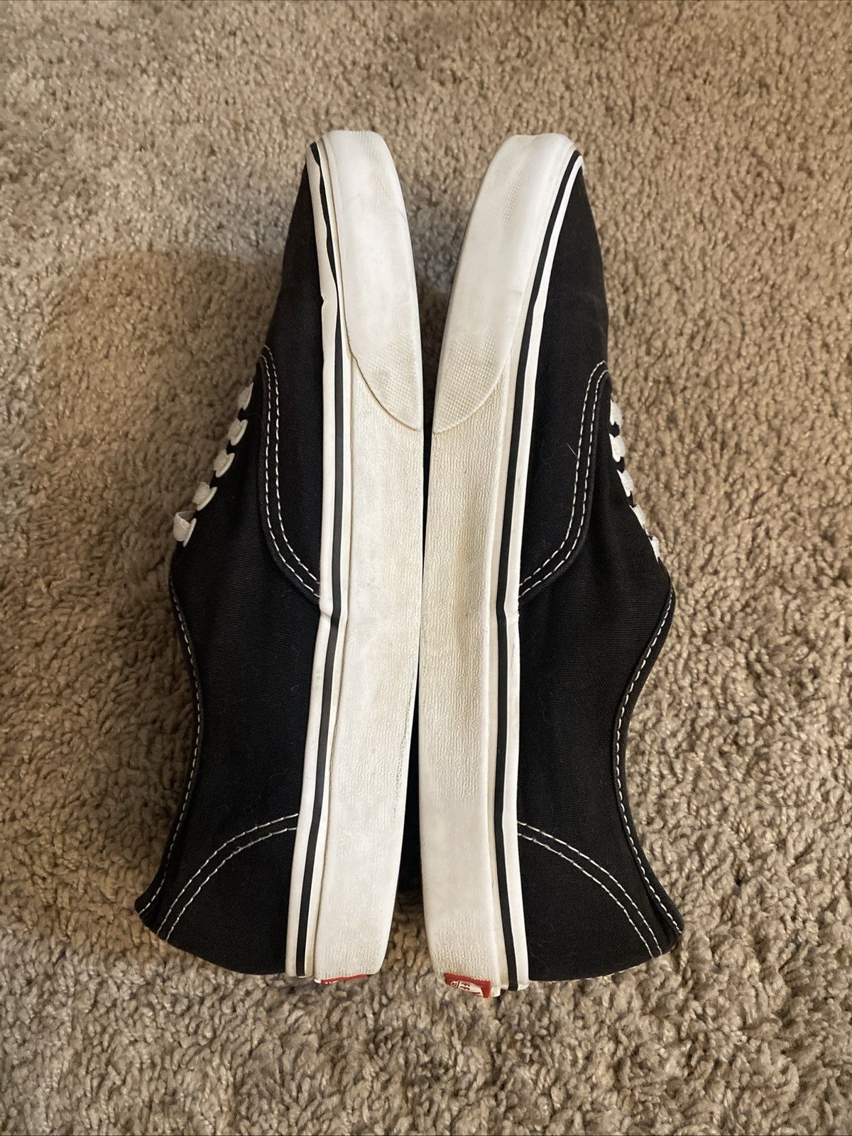 Vans Unisex Vans Off The wall Sk8 low Sneakers size 9.5M/ 11W Size US 9.5 / EU 42-43 - 5 Thumbnail