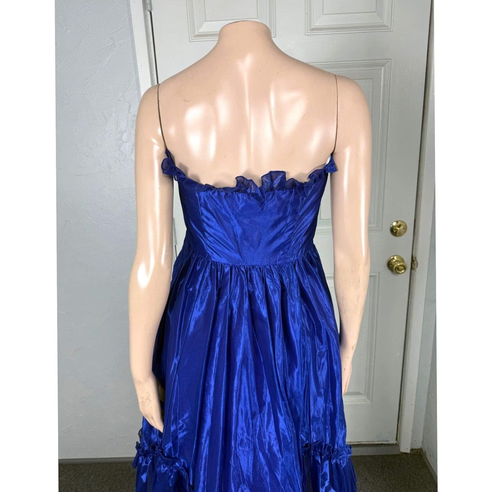 Vintage VINTAGE Moments Prom Dress Formal Evening 7 Party Strapless Ruffle Fairy Blue XS Regular Ball Gown Womens Size XS / US 0-2 / IT 36-38 - 5 Thumbnail