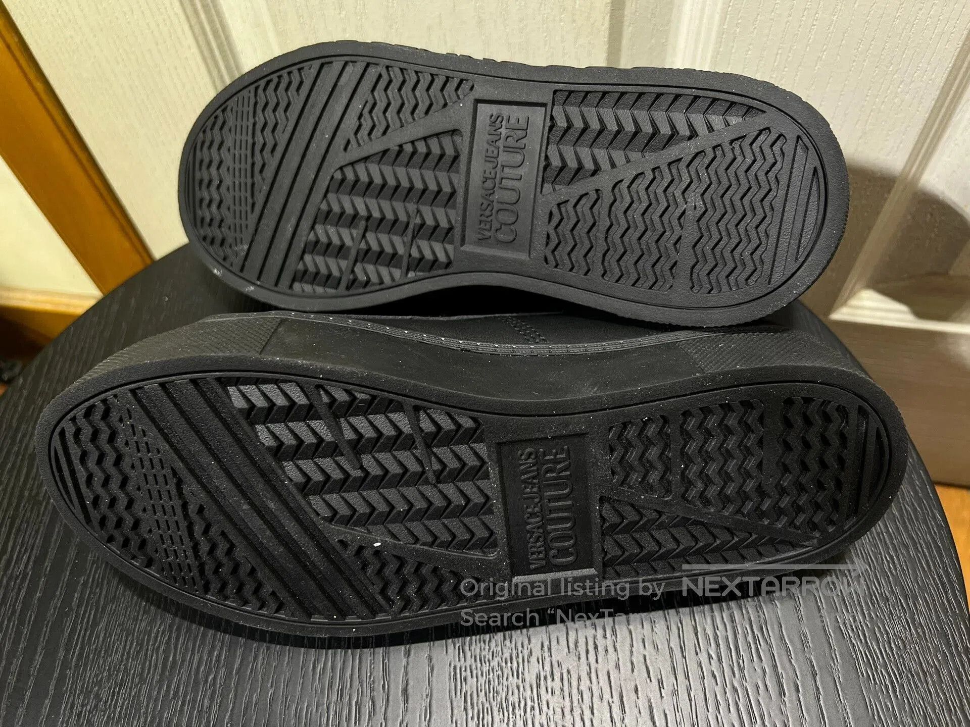 Versace Versace Men's Leather Casual Sneakers. Size US 7 / EU 40 - 6 Thumbnail