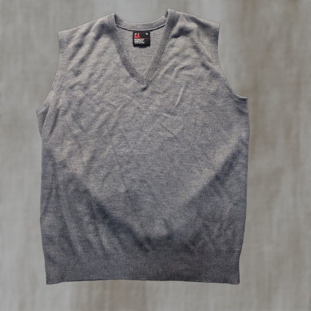 Vintage VINTAGE Robert Bruce Men’s Sweater Vest Pullover Medium Gray Solid 90s Size US M / EU 48-50 / 2 - 1 Thumbnail