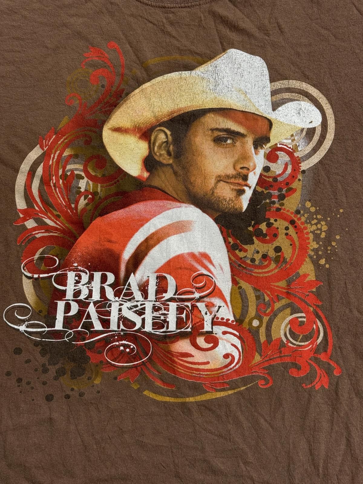 Gildan Vintage Brad Paisley T-shirt Faded Tour Dates Tee 2007 - L Size US L / EU 52-54 / 3 - 4 Thumbnail