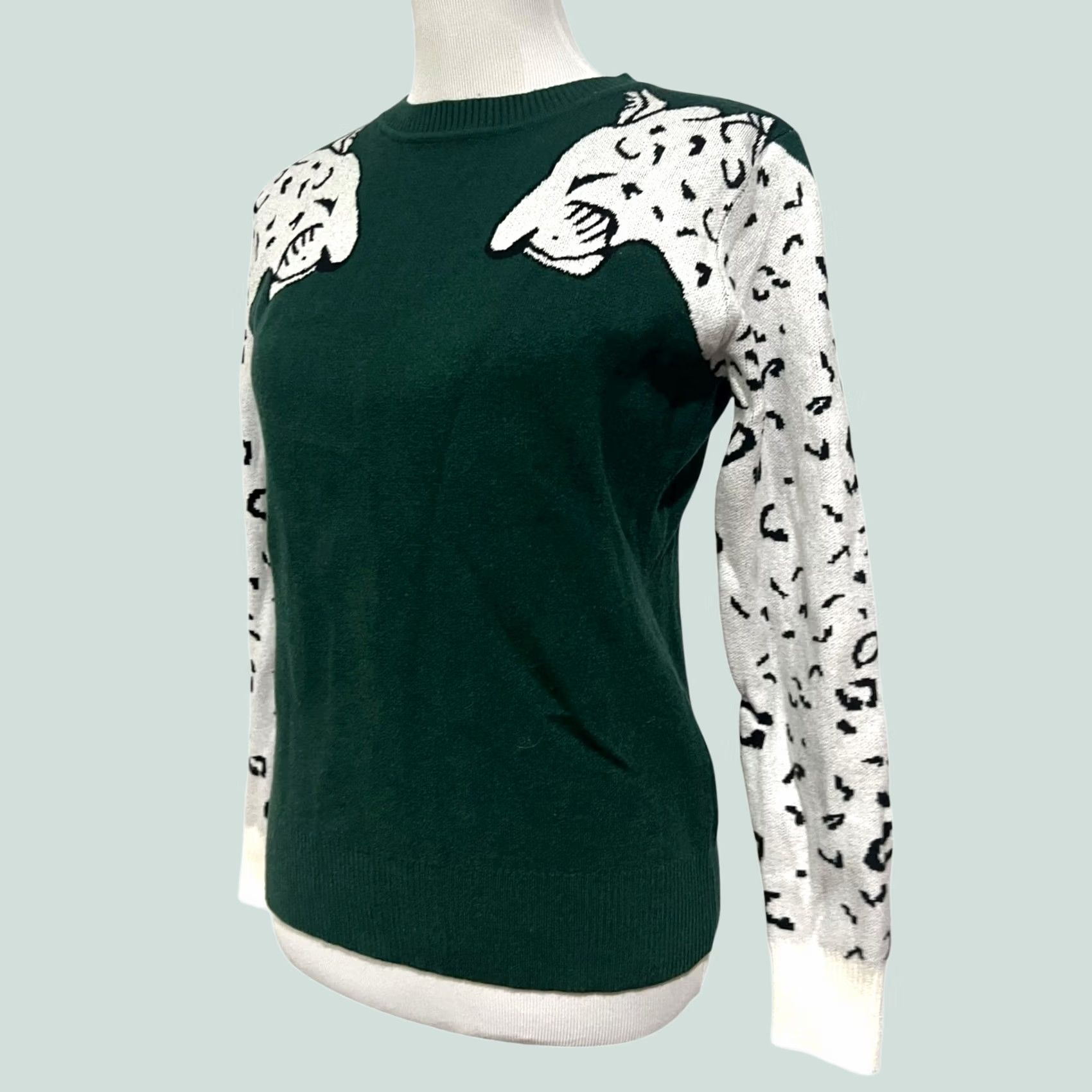 Vintage Women’s Snow Leopard Sleeved Sweater Dark Green Boho Top M Size Medium Crew Neck Long Sleeve Knitted Pullover Bohemian Animals Womens Size M / US 6-8 / IT 42-44 - 1 Thumbnail