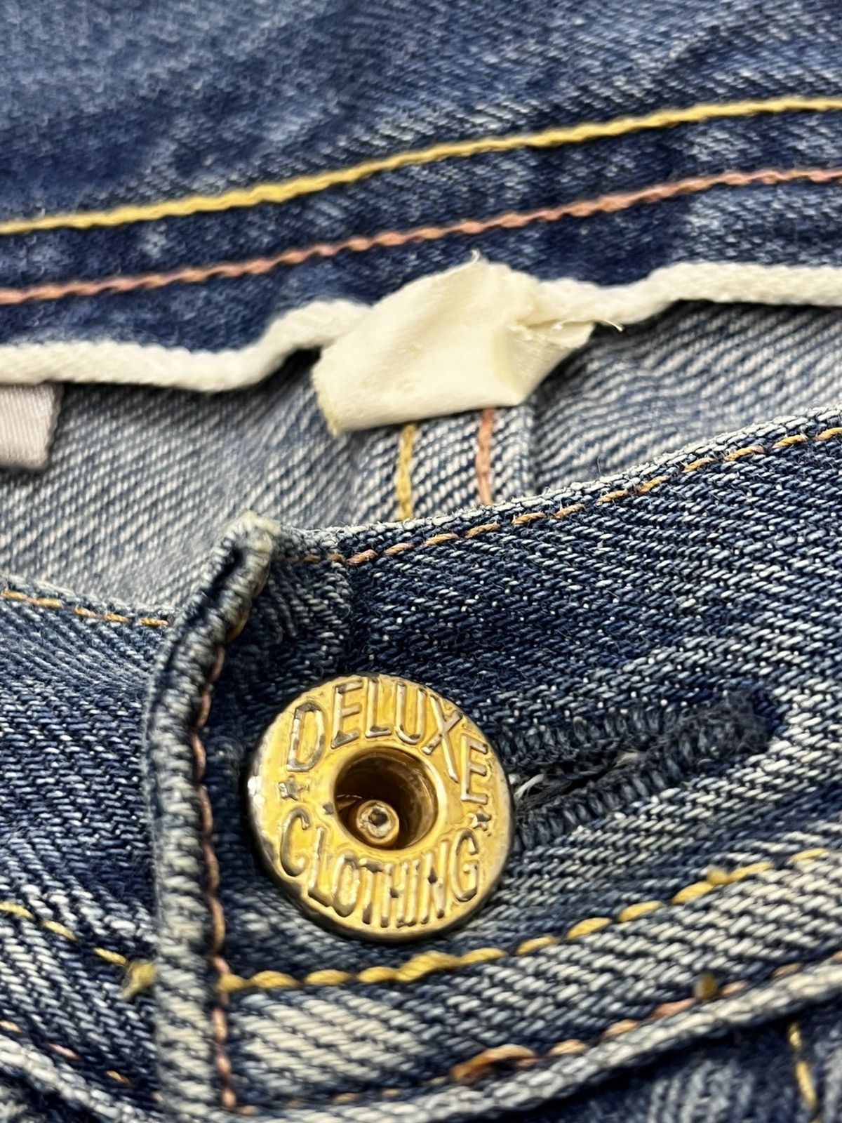 Japanese Brand Deluxe Clothing Distressed Reworked Half Selvedge Denim Size US 34 / EU 50 - 12 Thumbnail