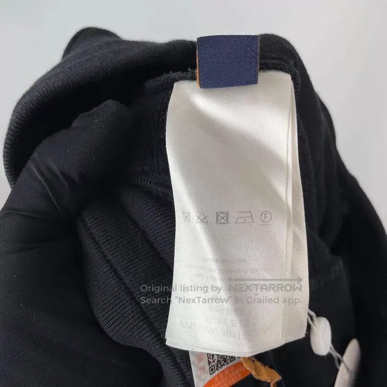 Louis Vuitton Louis Vuitton size s Black paperclip track pants Size US 28 / EU 44 - 8 Thumbnail