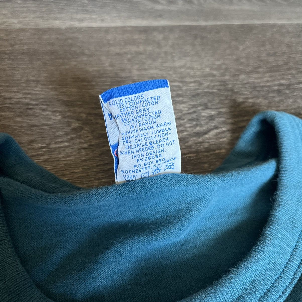 Champion × Vintage Vintage 90s Champion Logo Turquoise Basic Single Stitch Tee Size US L / EU 52-54 / 3 - 5 Thumbnail