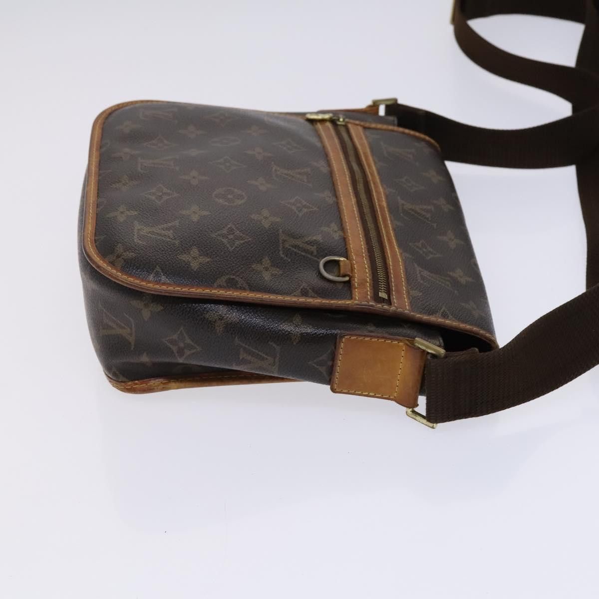 Louis Vuitton LOUIS VUITTON Monogram Messenger Bosphore PM Shoulder Bag Size ONE SIZE - 3 Thumbnail