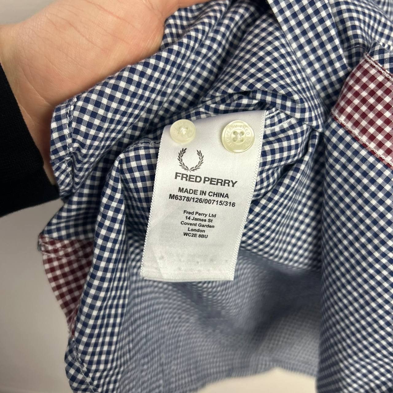 Fred Perry Mens Fred Perry Small logo streetwear basic button shirt Size US S / EU 44-46 / 1 - 8 Thumbnail