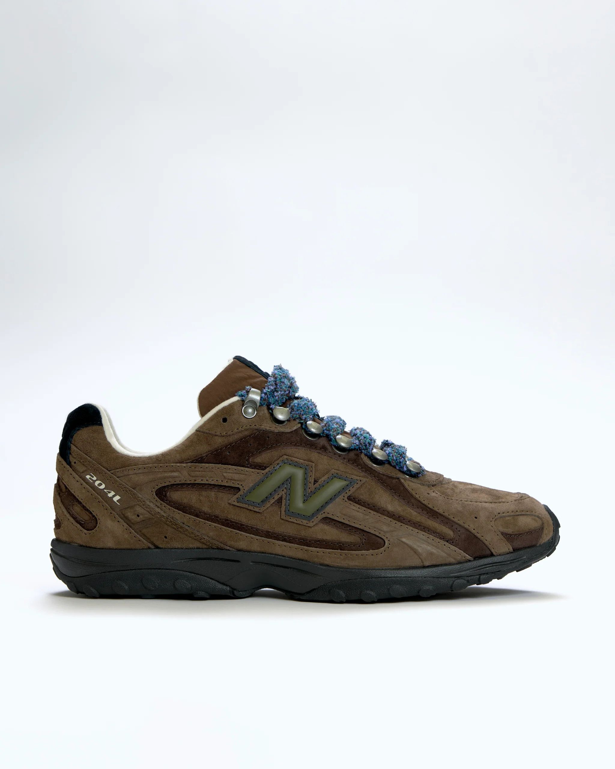 Basketcase Gallery NEW BALANCE 204L Pine Valley - www.disolcolor.com