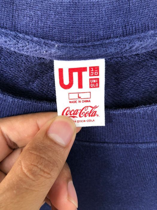 Coca Cola × Uniqlo Coca Cola C Uniqlo Spell Out Sweatshirt Size US L / EU 52-54 / 3 - 3 Thumbnail