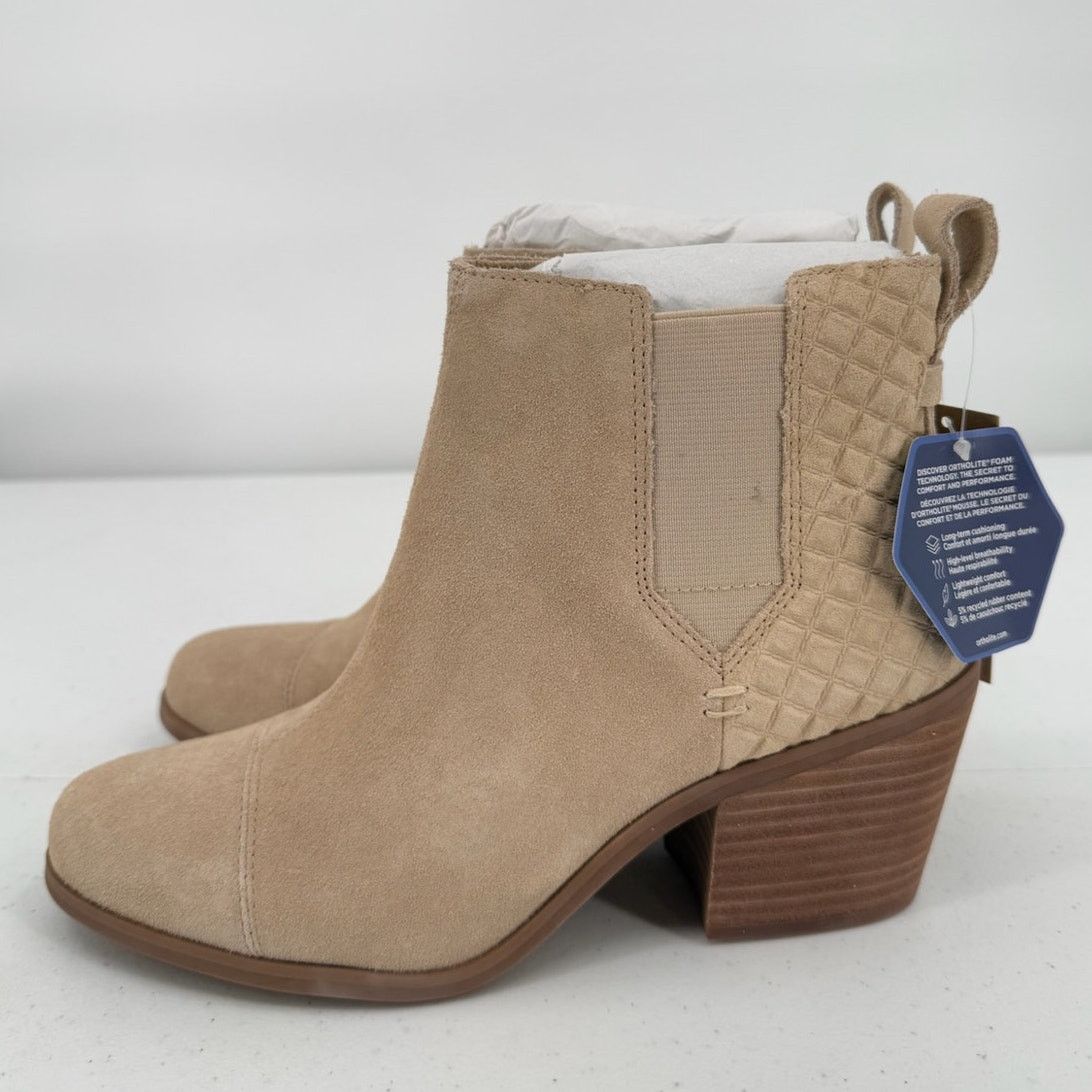Toms NWT TOMS Everly Oatmeal Suede Embossed Waffle Chelsea Boots Size US 8.5 / IT 38.5 - 5 Thumbnail