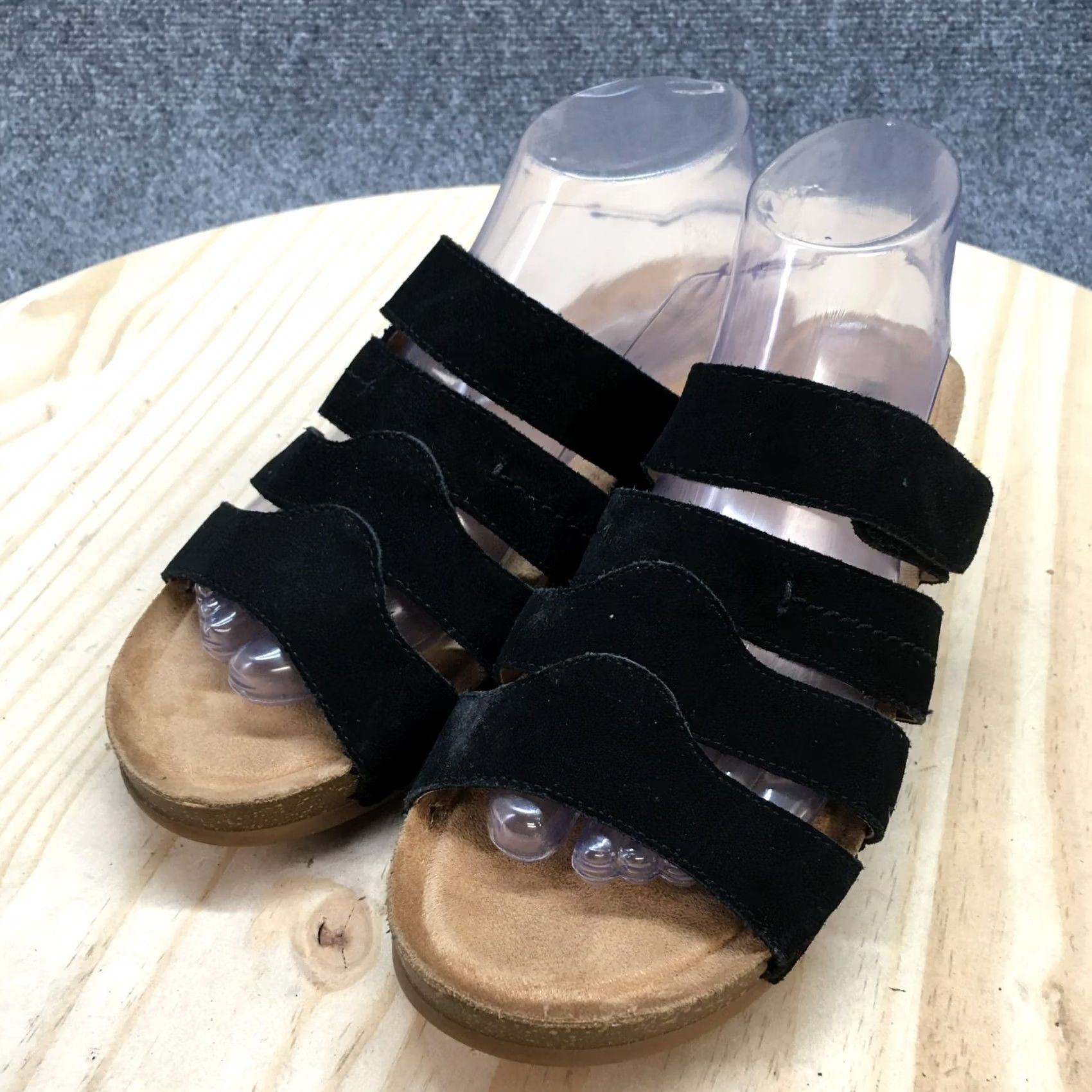 Vintage White Mountain Sandals Womens 8 M Fame Strappy Slides Black Leather Open Toe Sandal Womens 8 M Black Leather Strappy Slides Visibility Size US 8 / IT 38 - 3 Thumbnail