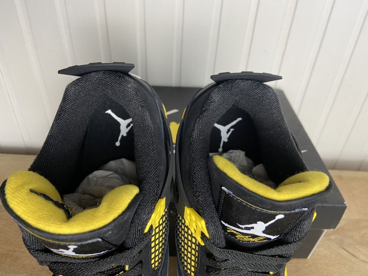 Jordan Brand New Jordan 4 Retro "Thunder" 2023 authentic size 10,5US Size US 10.5 / EU 43-44 - 13 Thumbnail