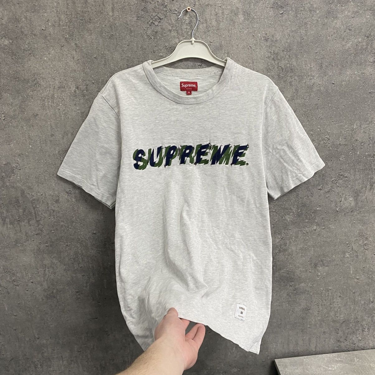 Supreme Supreme T-shirt Size US M / EU 48-50 / 2 - 2 Thumbnail