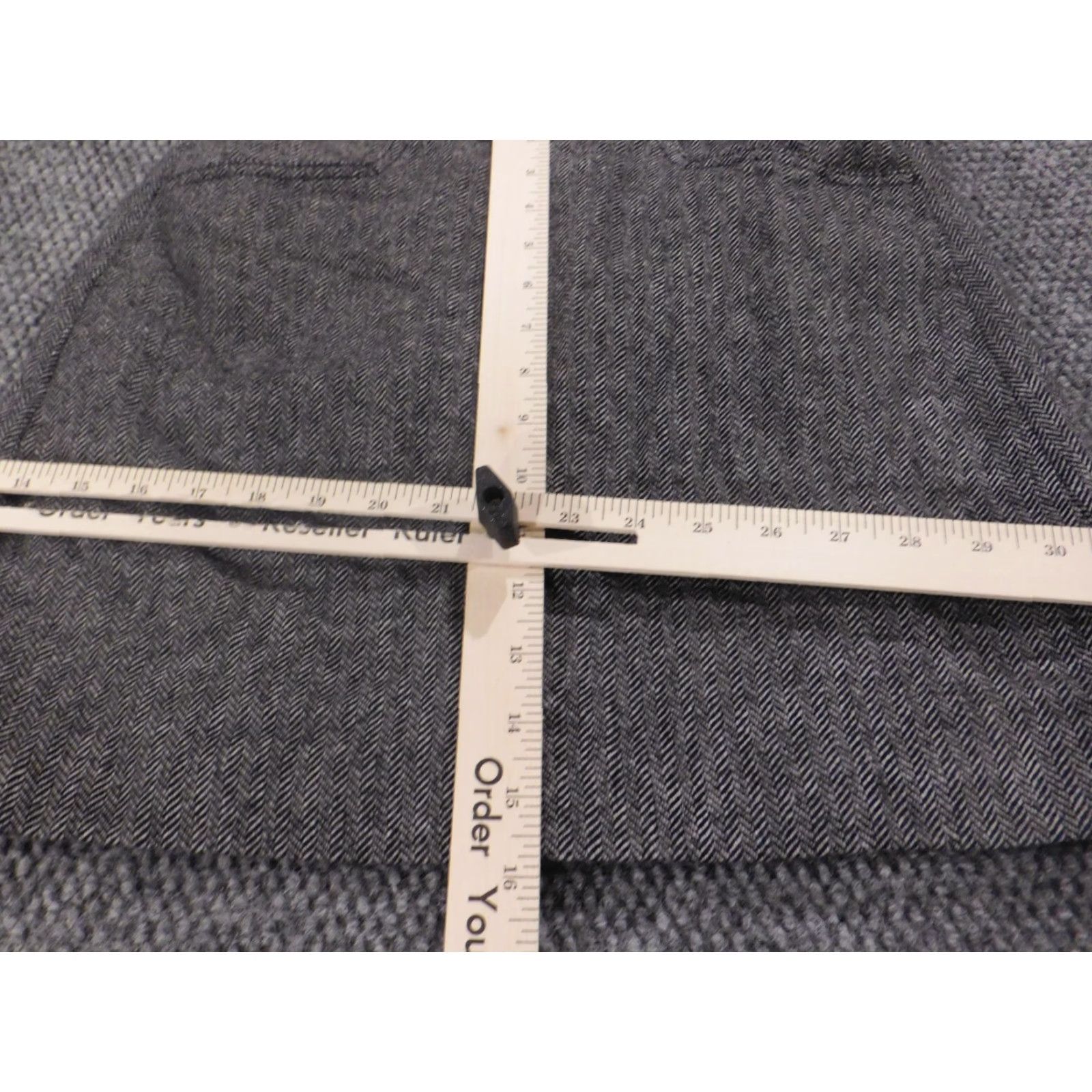 Madewell Madewell Skirt Women (Womens) 2 Gray A-Line Wool Mini Zip Pockets Short Lined Casual Modern Size 26" / US 2 / IT 38 - 5 Thumbnail