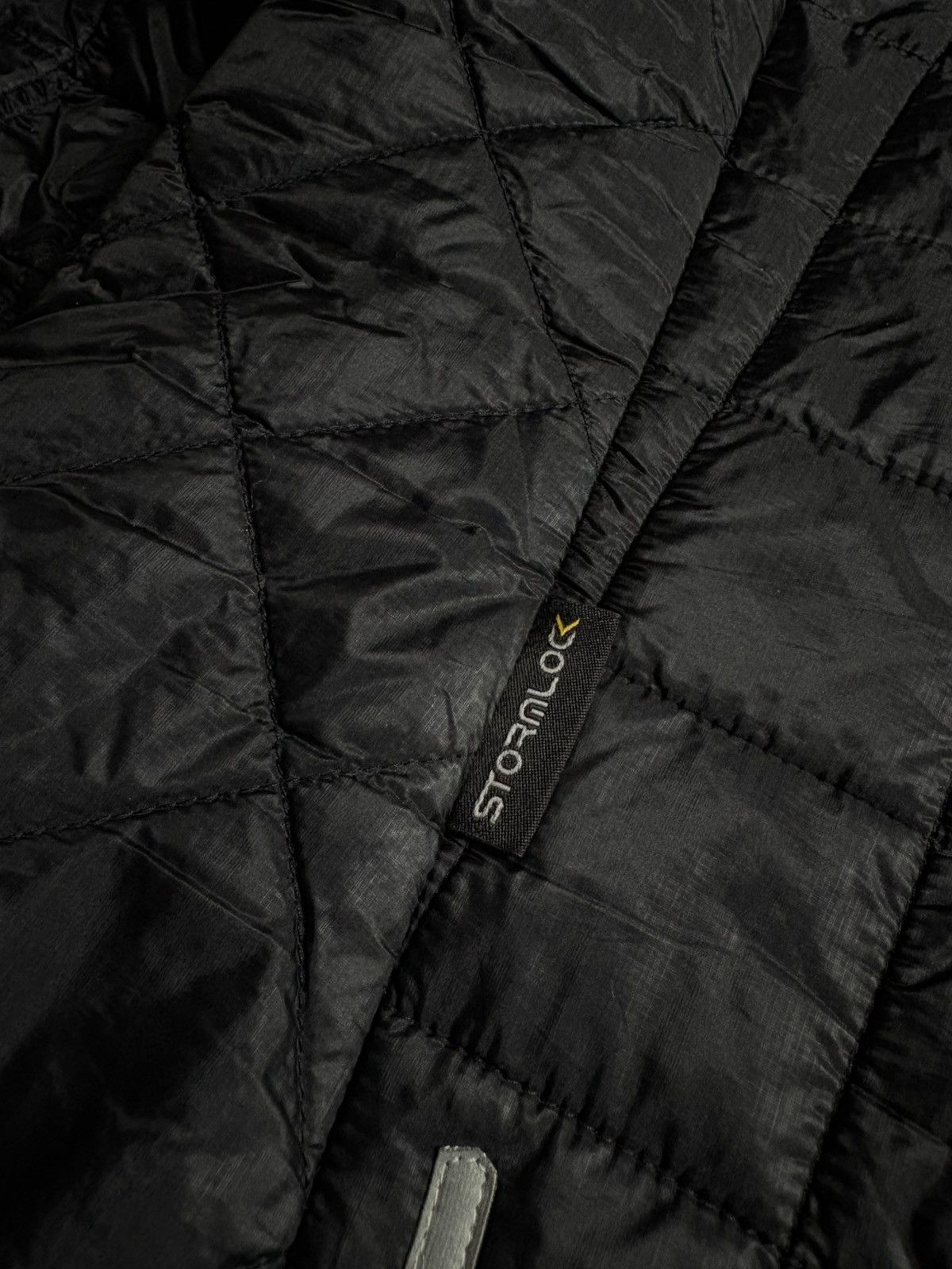 Jack Wolfskin Jack Wolfskin Light Puffer Jacket Size US L / EU 52-54 / 3 - 10 Thumbnail