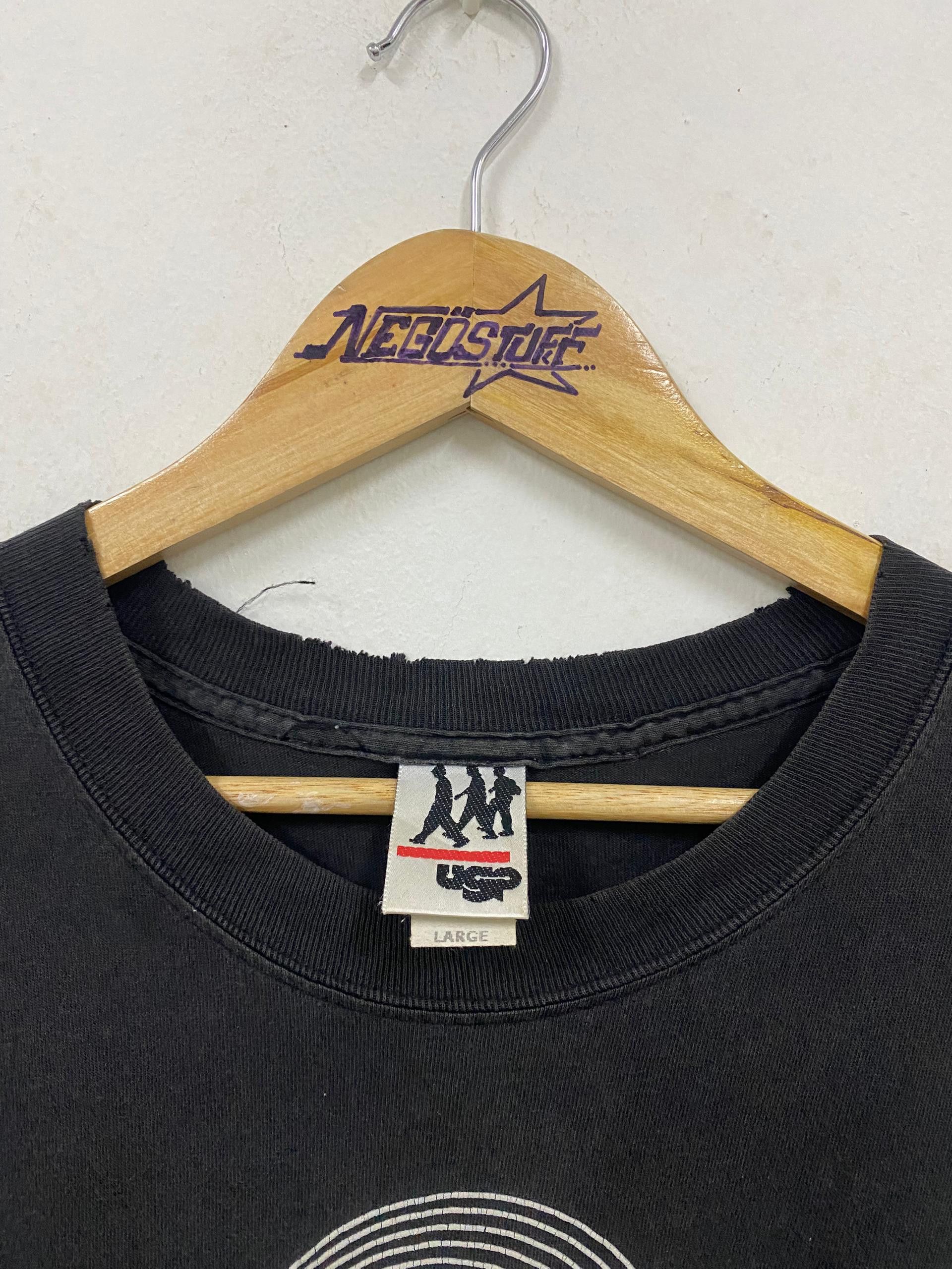 Girl Skateboards Vintage UGP Skateboards streetwear distressed tees Size US L / EU 52-54 / 3 - 5 Thumbnail