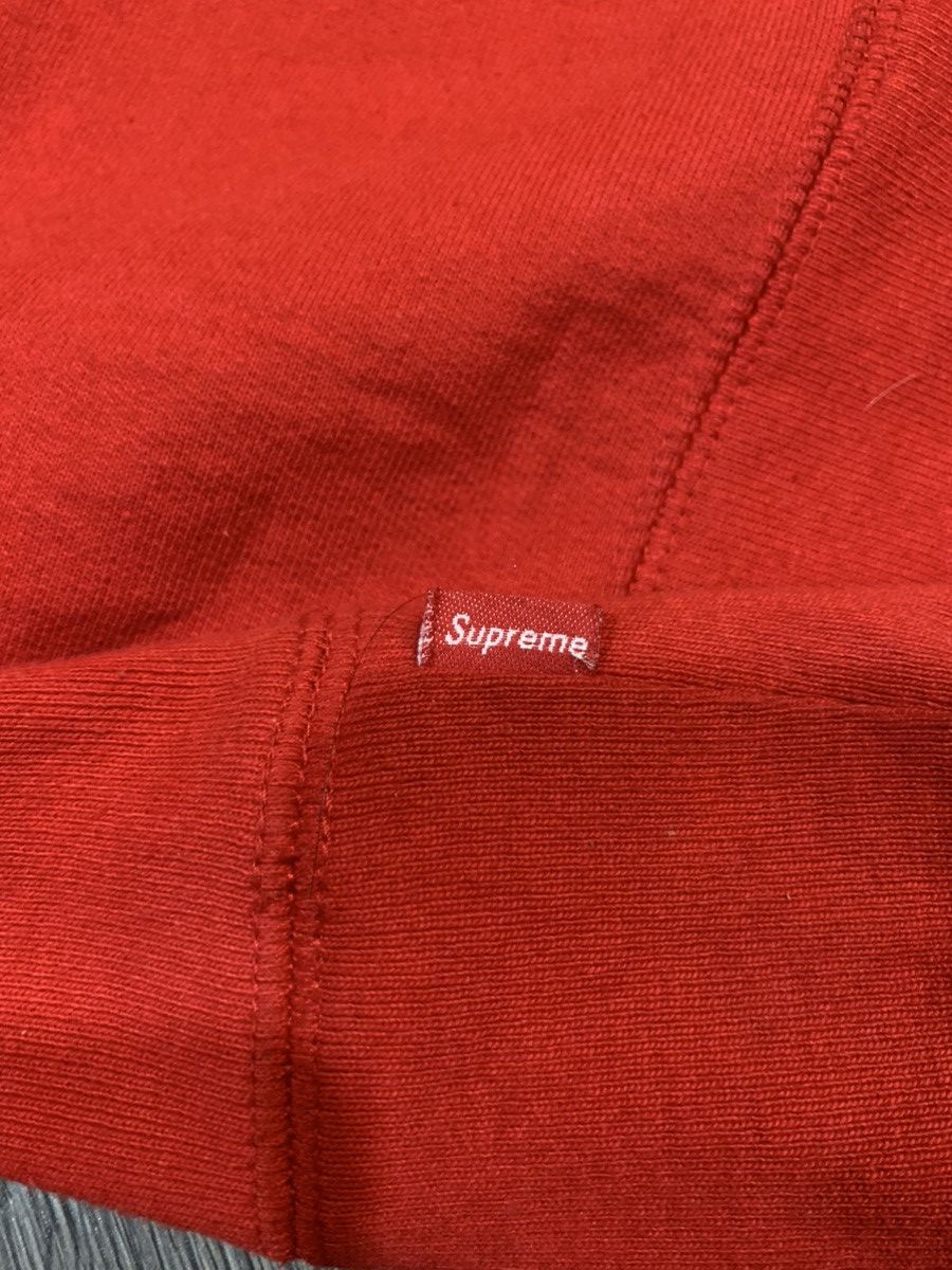 Supreme Supreme FW/16 Embroidered Hoodie Red on Red Size US L / EU 52-54 / 3 - 5 Thumbnail