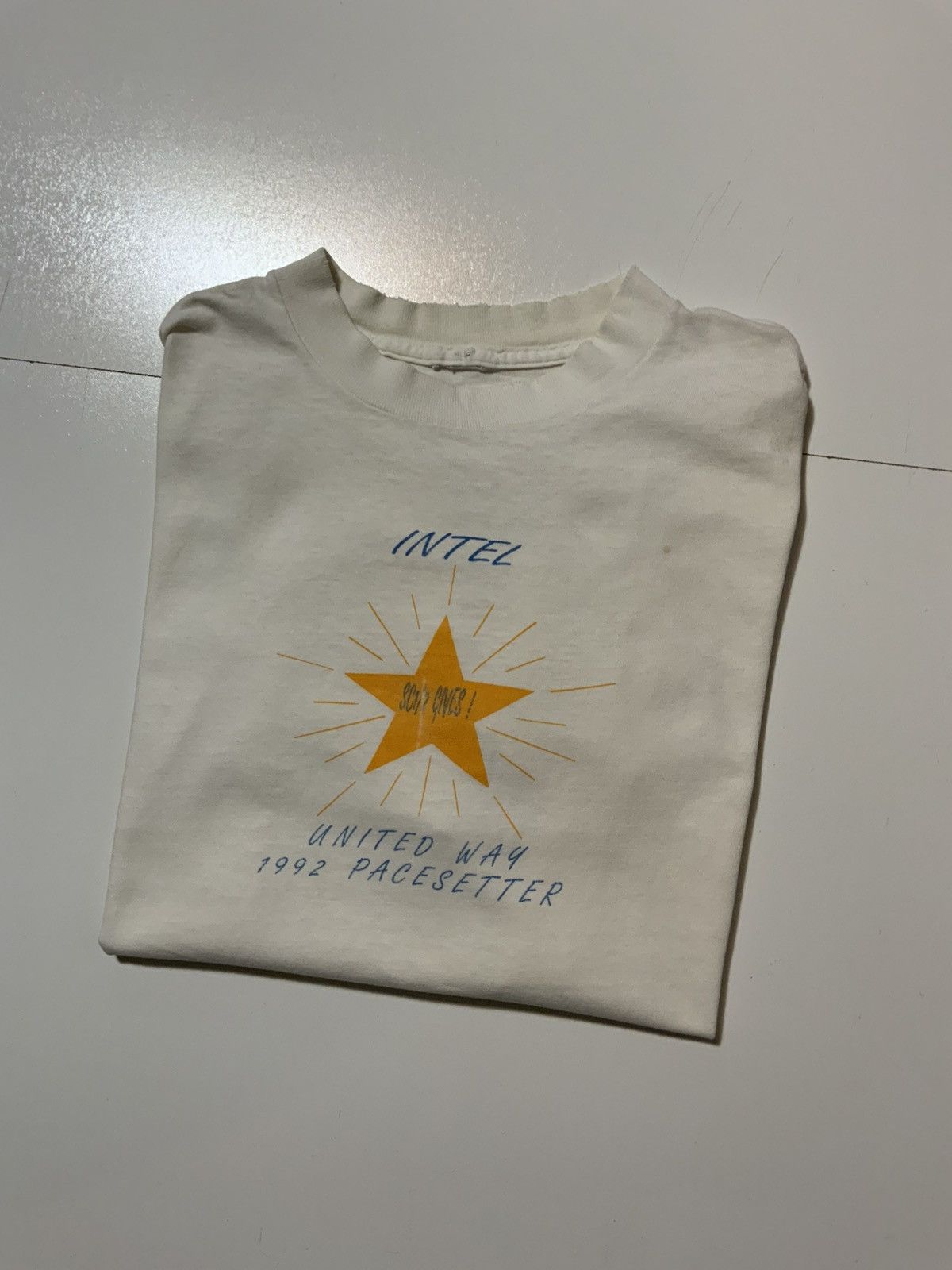 Vintage Vintage Intel 1992 Pacesetter Single Stitch Star T-Shirt Size US M / EU 48-50 / 2 - 1 Thumbnail