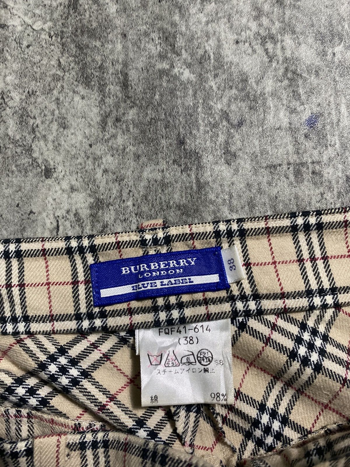 Burberry Vintage Burberry Women Nova Check Pants Size 27" / US 4 / IT 40 - 8 Thumbnail