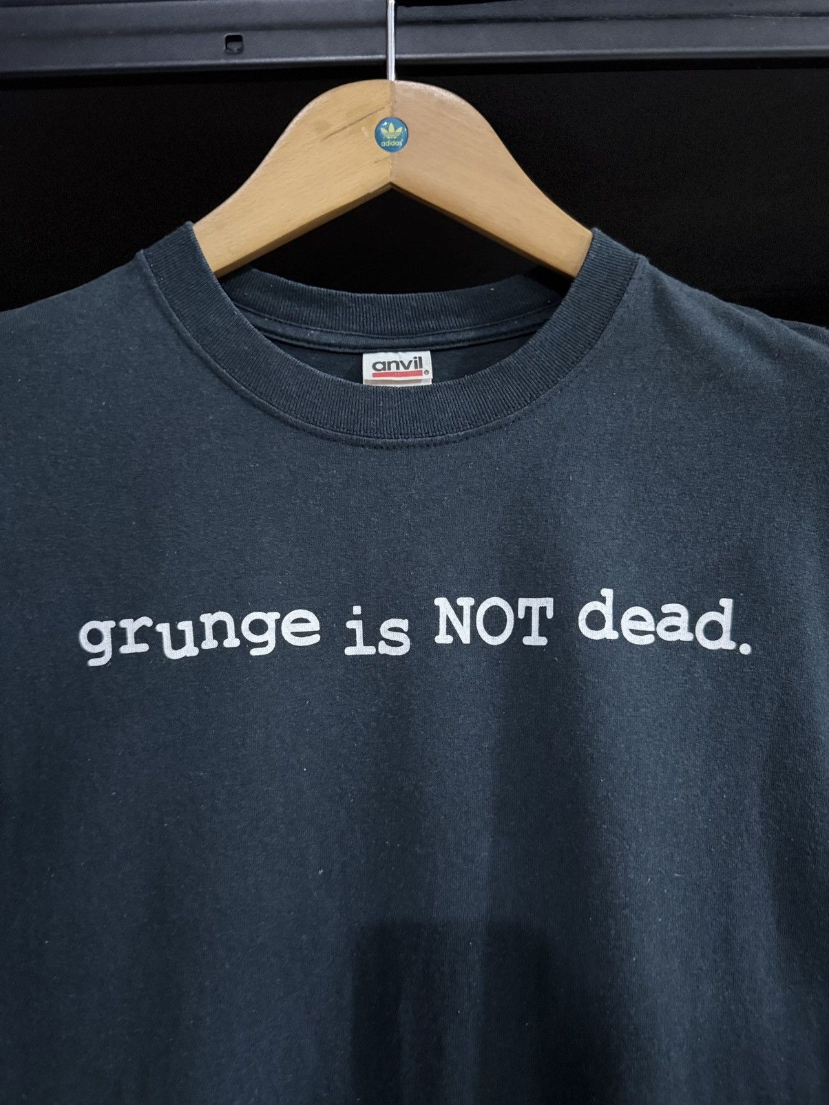 Band Tees Vintage Grunge Is Not Dead Soul Brand Faded Line Tee Size US L / EU 52-54 / 3 - 2 Thumbnail