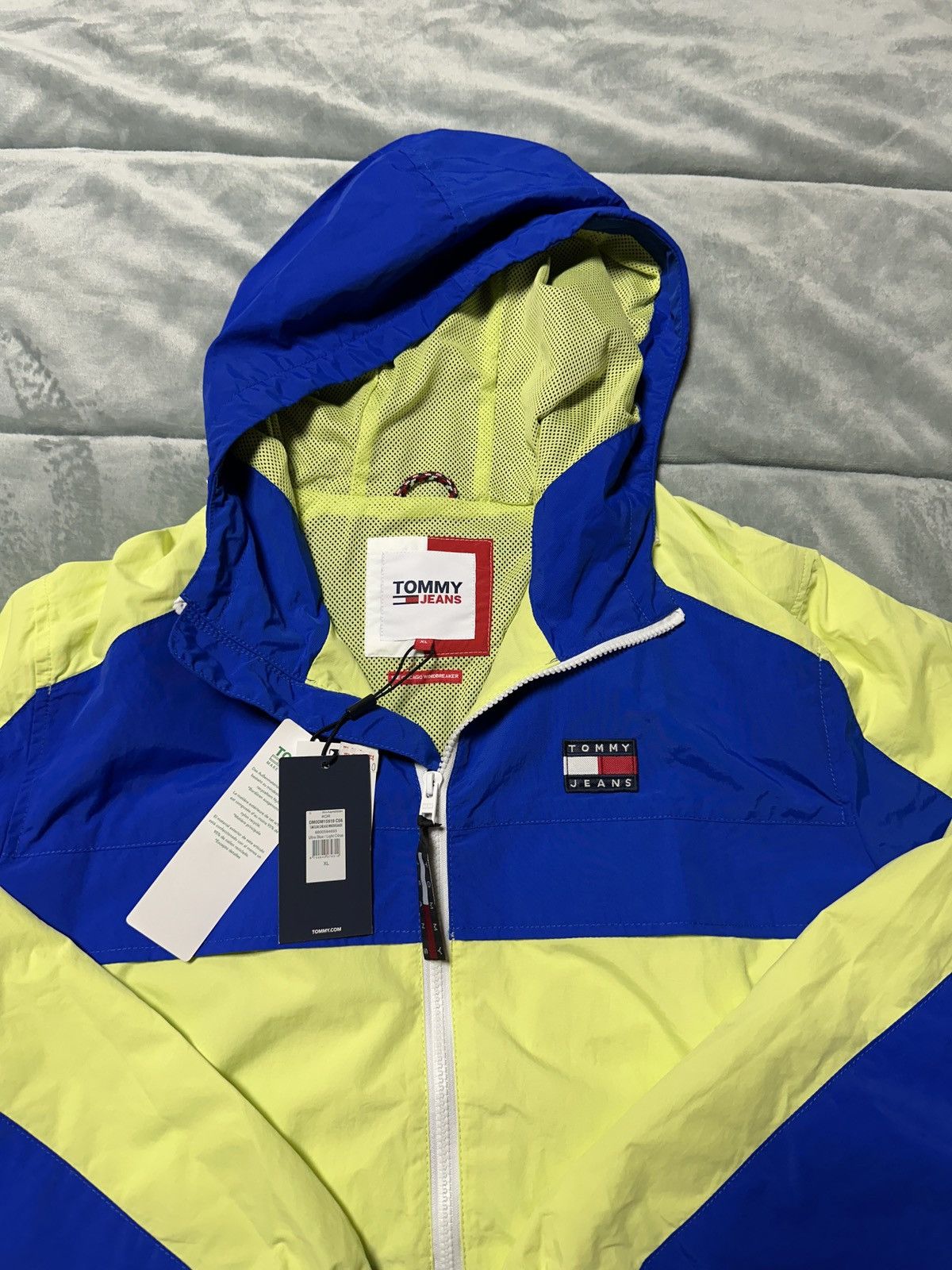 Tommy Hilfiger Tommy Hilfiger Chicago Windbreaker Water Resistant XL NWT Size US XL / EU 56 / 4 - 2 Thumbnail