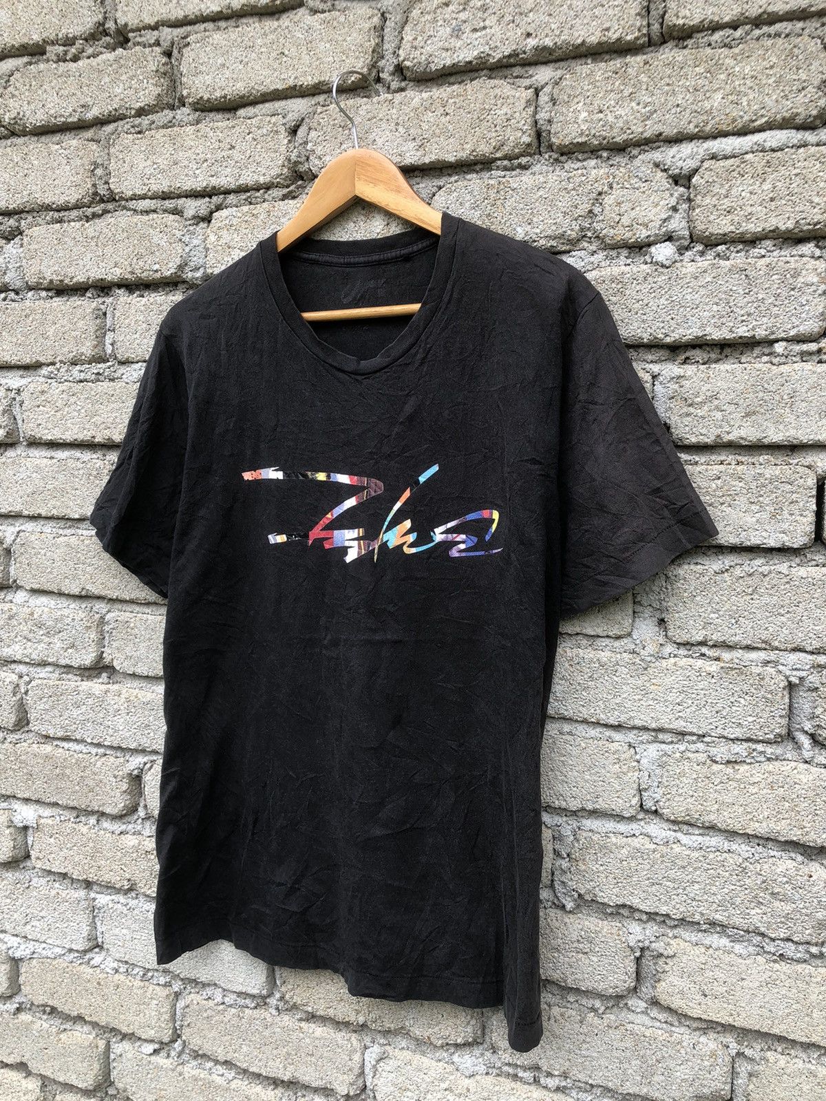 Japanese Brand Futura X UT Uniqlo Abstract Expressionist Tshirt Size US L / EU 52-54 / 3 - 3 Thumbnail