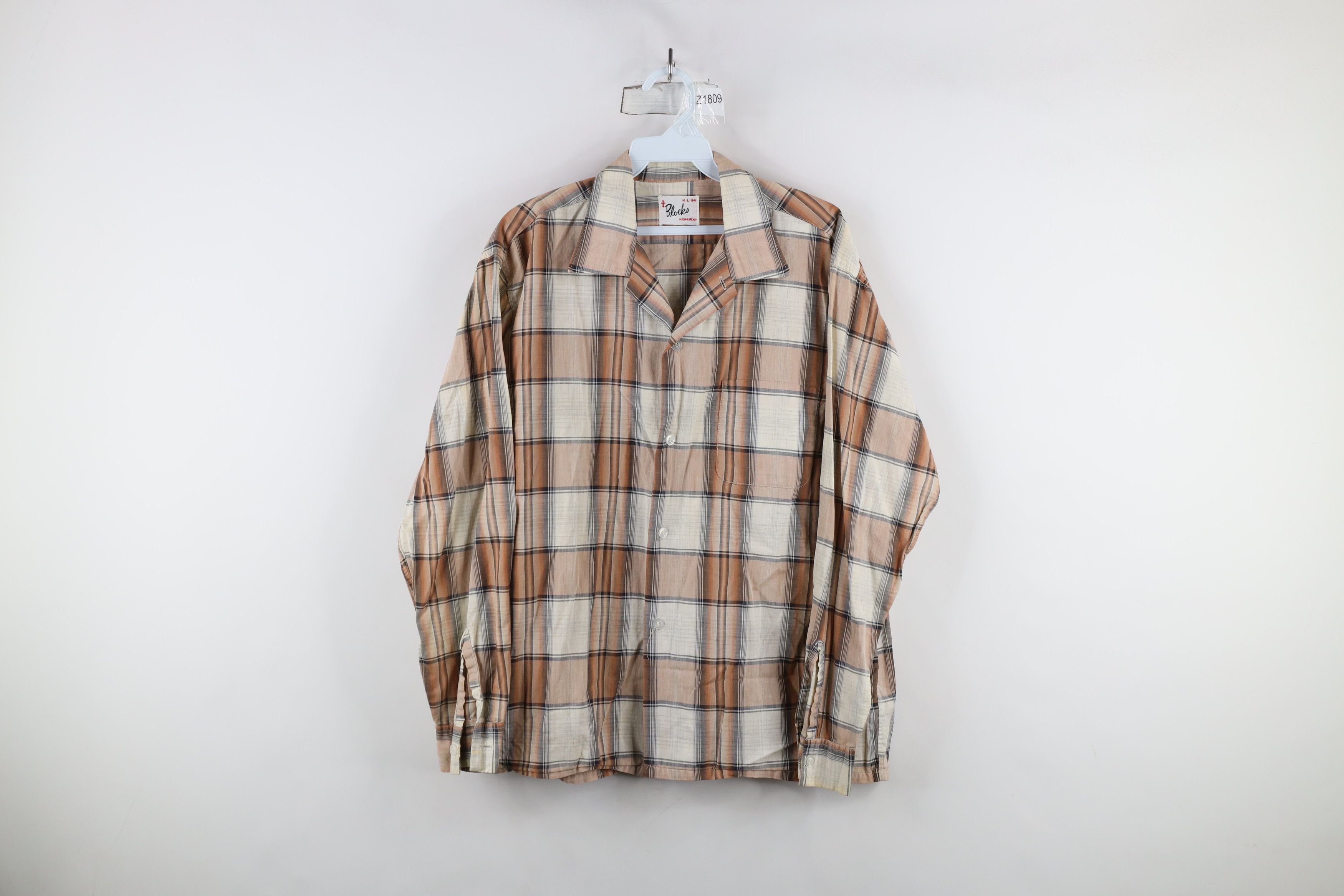 Vintage Vintage 50s 60s Streetwear Camp Collar Button Shirt Plaid Size US L / EU 52-54 / 3 - 1 Thumbnail