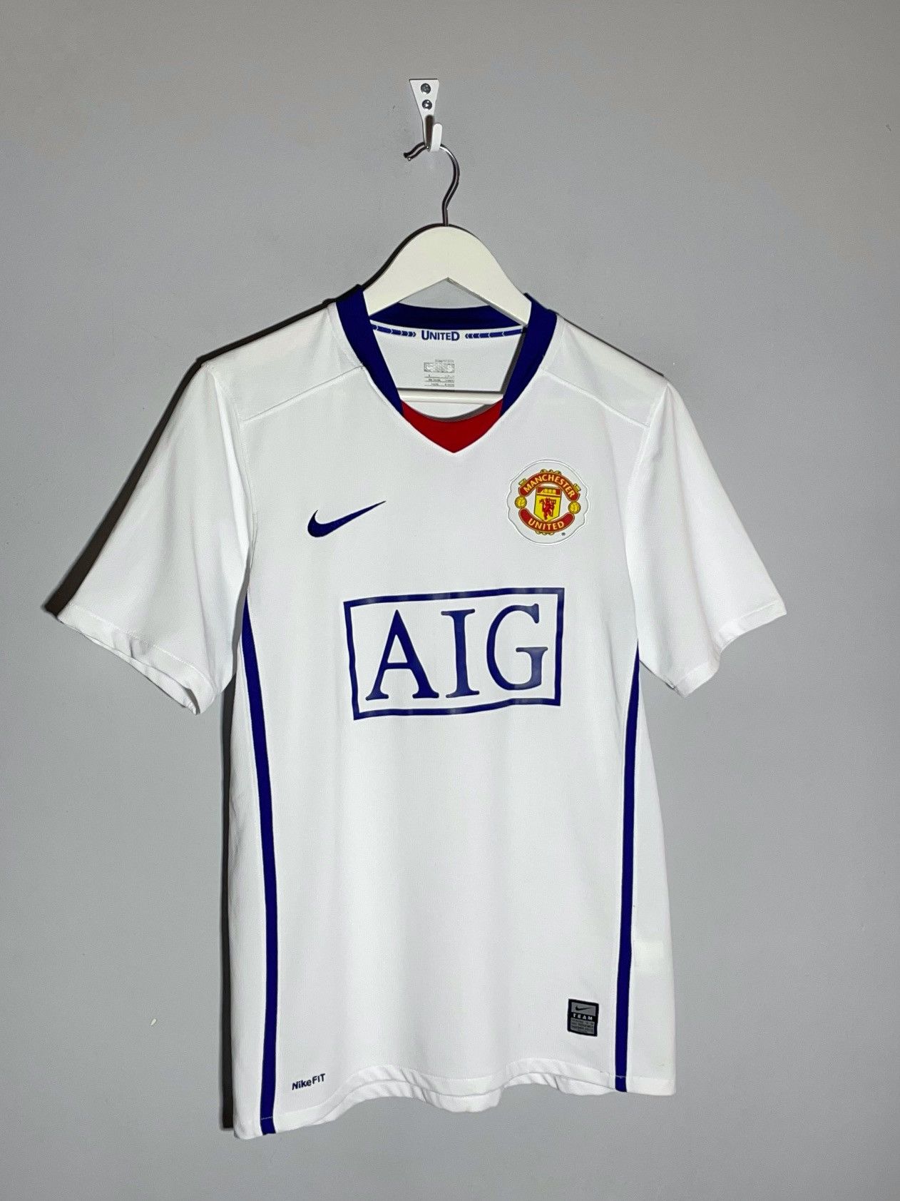 Nike #17 Nani Manchester United Nike 2009/10 Third Football Shirt Size US S / EU 44-46 / 1 - 3 Thumbnail