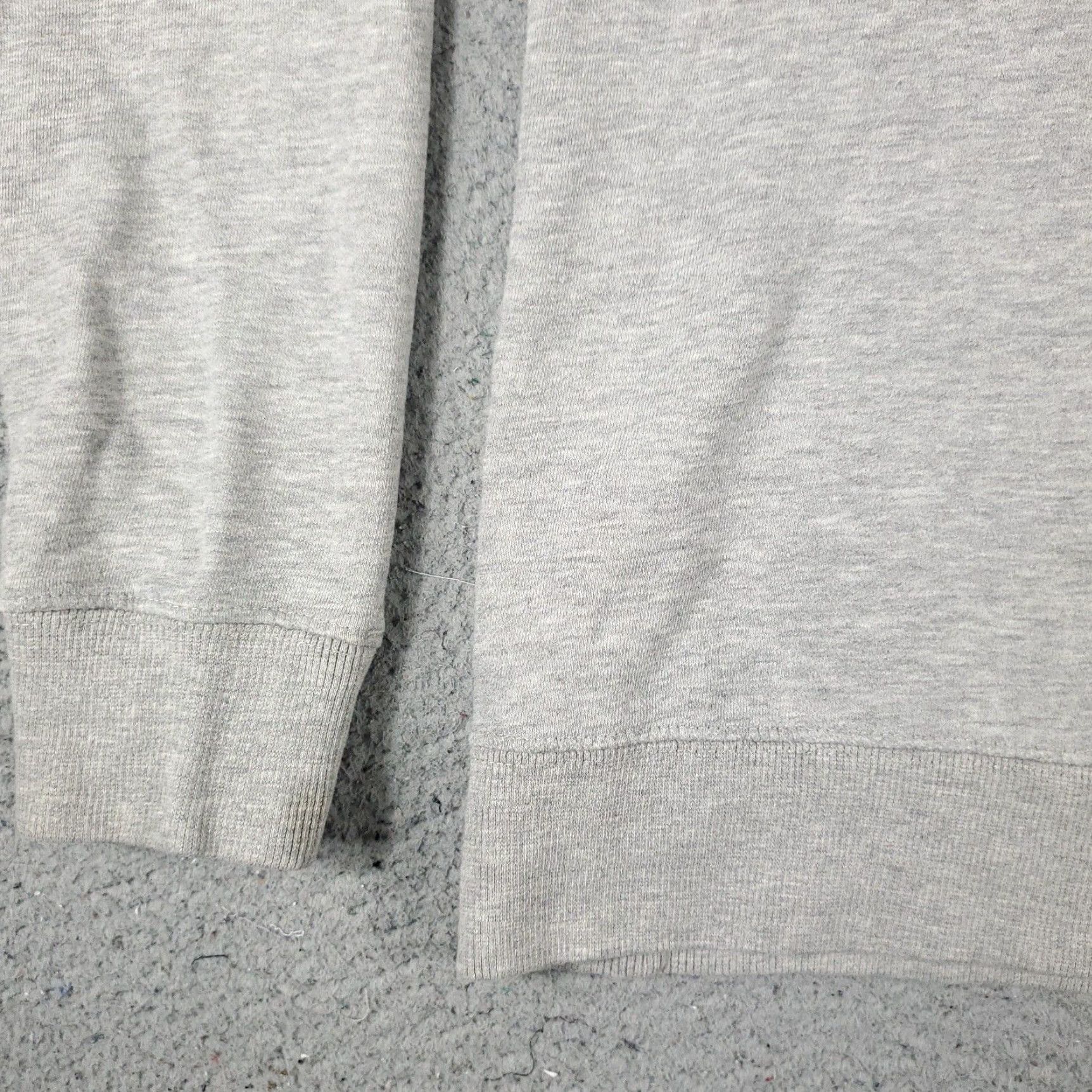 Champion Champion Mens Medium Gray Casual Pullover Sweatshirt Size US M / EU 48-50 / 2 - 3 Thumbnail
