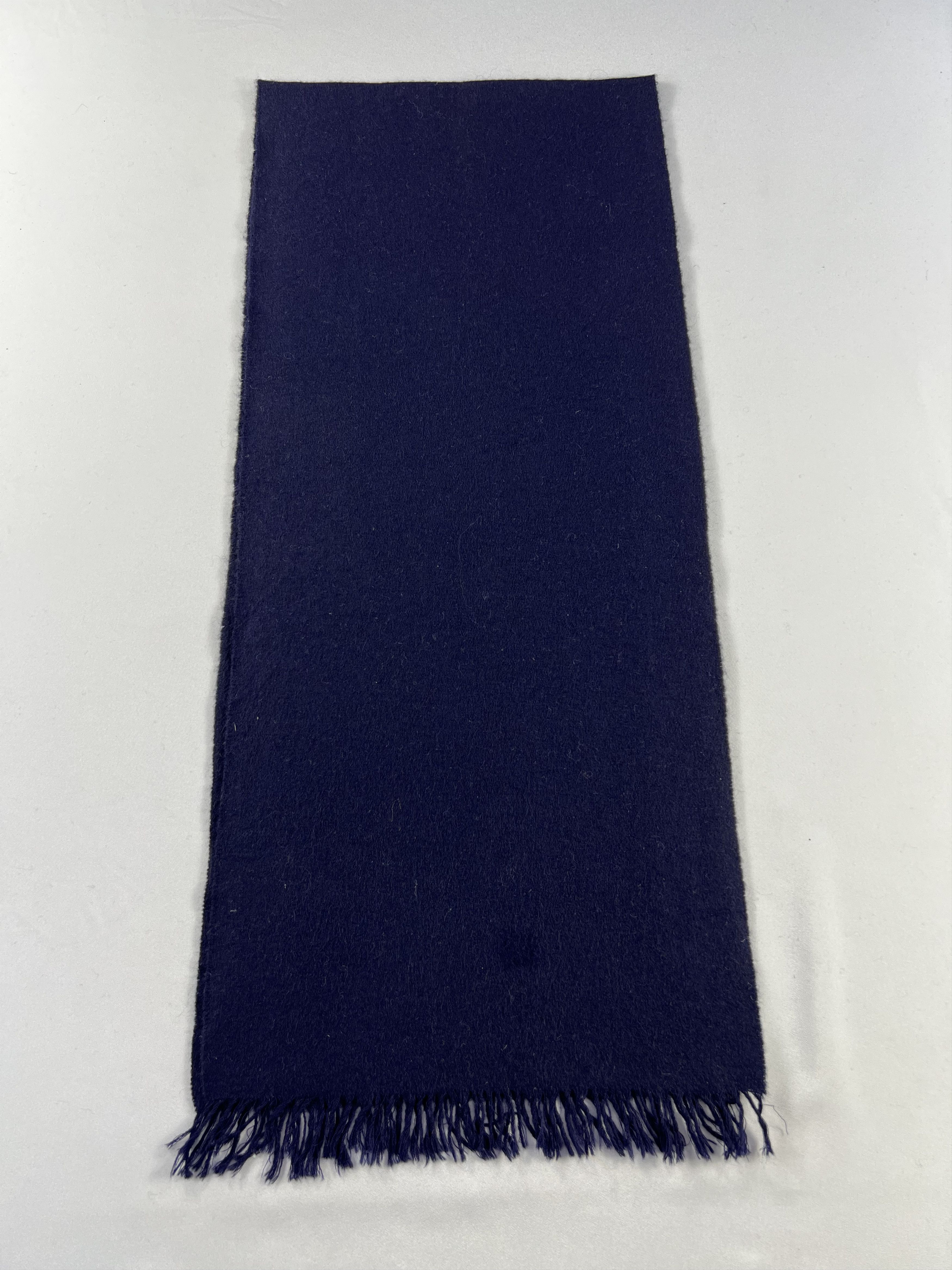 Johnstons Of Elgin Johnstons Of Elgin Scarf / Muffler / Neckwear P1057 Size ONE SIZE - 11 Thumbnail