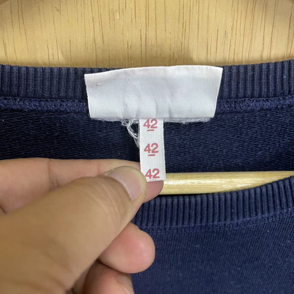Lacoste Lacoste Embroidered Small Logo Cropped Crewneck Sweatshirt Size US S / EU 44-46 / 1 - 8 Thumbnail