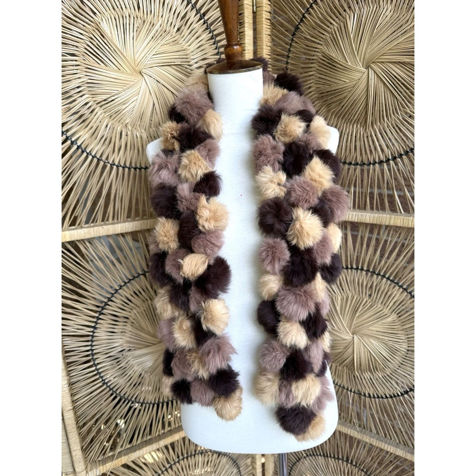 Vintage VINTAGE CEJON GENUINE RABBIT FUR POM POM BROWN SCARF WOMEN 60 NECK WARMER FESTIVAL GLAM Size ONE SIZE - 2 Thumbnail