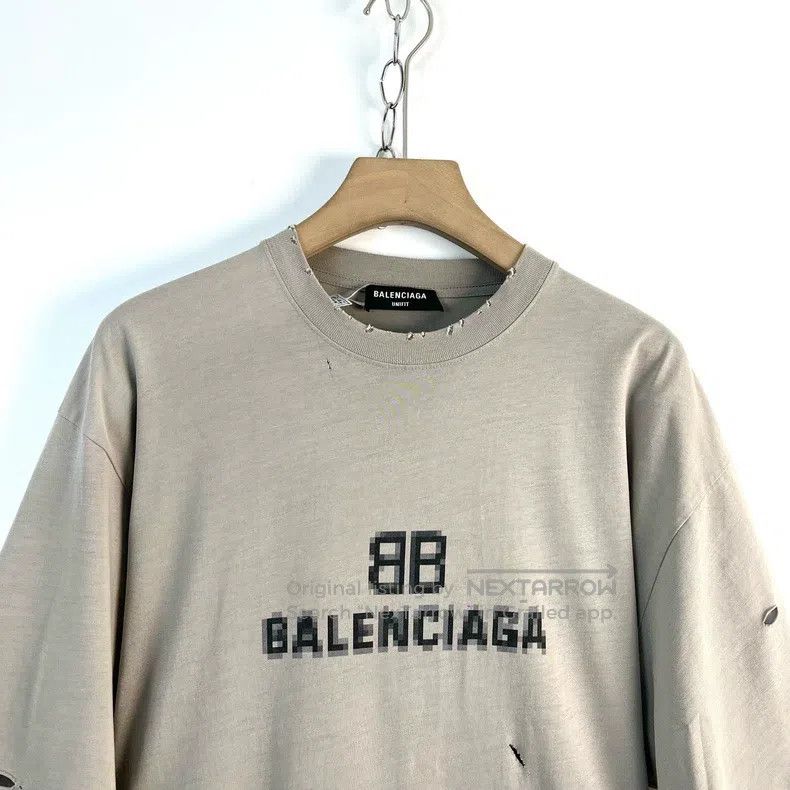 Balenciaga Balenciaga Mosaic Blurred Logo Letter Loose Hole Round Nec Size US XXS / EU 40 - 3 Thumbnail