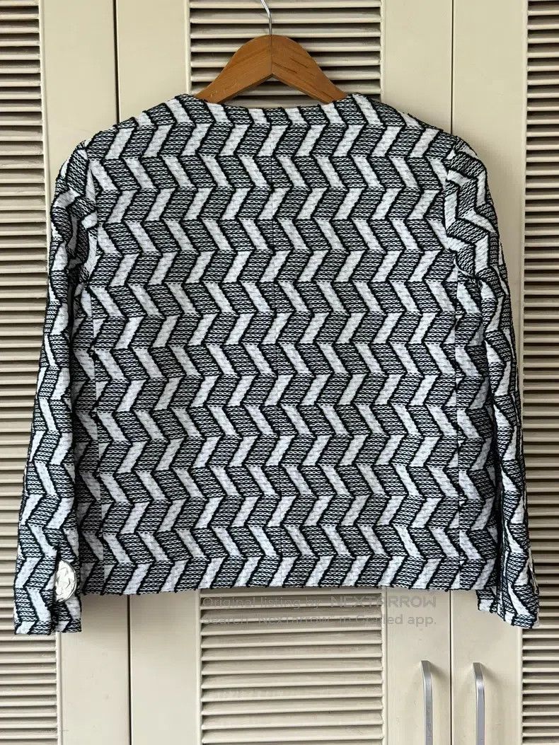 Chanel Chanel Black and white geometric striped twill jacket Size XS / US 0-2 / IT 36-38 - 2 Thumbnail