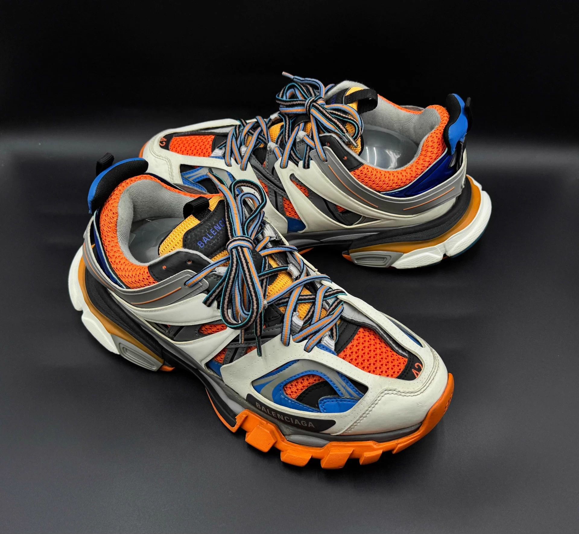 Balenciaga Balenciaga Track 1.0 Lace-up Low Top Dad Shoe Men's Wht/Org Size US 9 / EU 42 - 8 Thumbnail