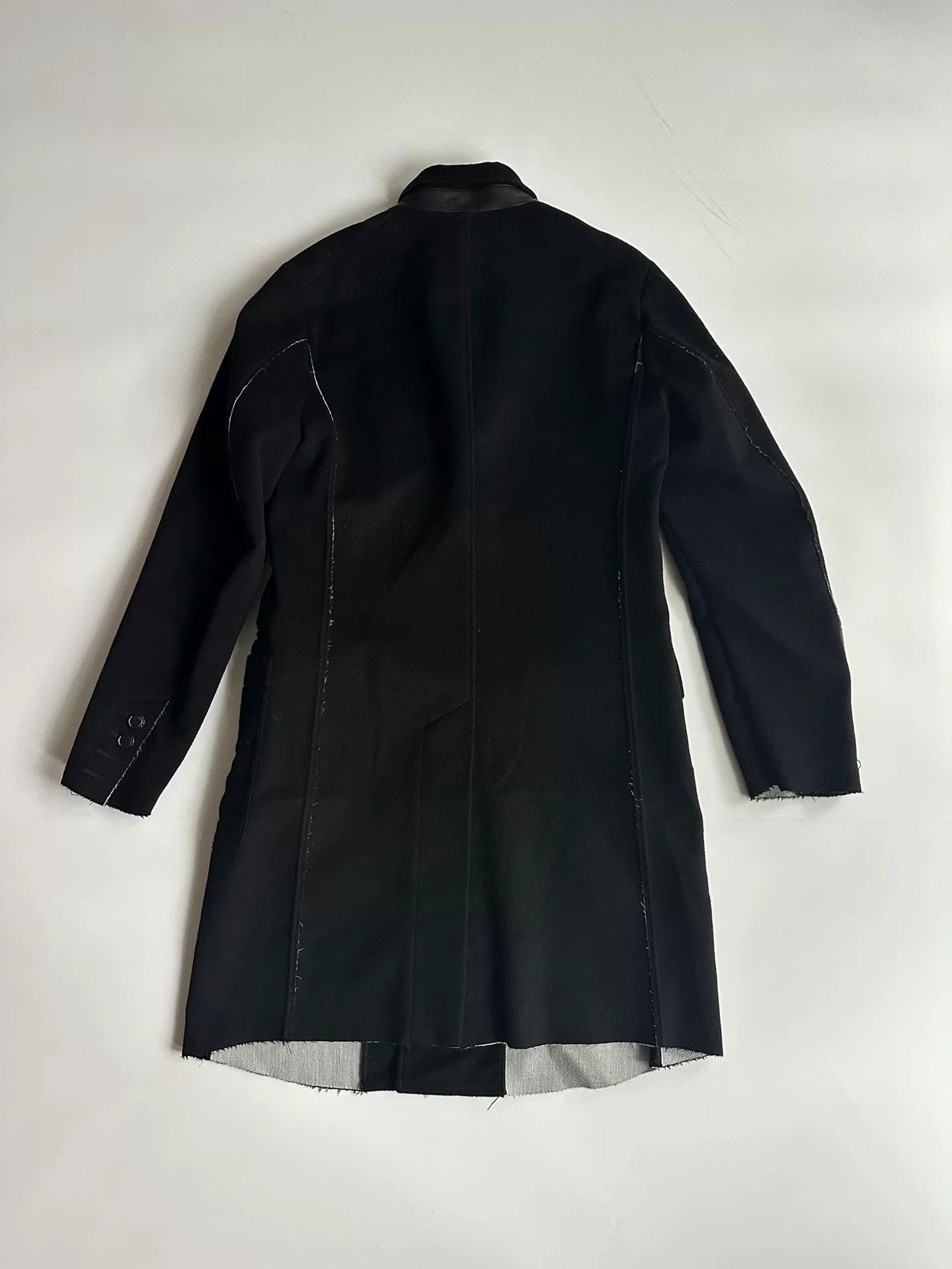 Takahiromiyashita The Soloist. Takahiro Miyashita TheSoloist Overcoat Size US M / EU 48-50 / 2 - 1 Thumbnail