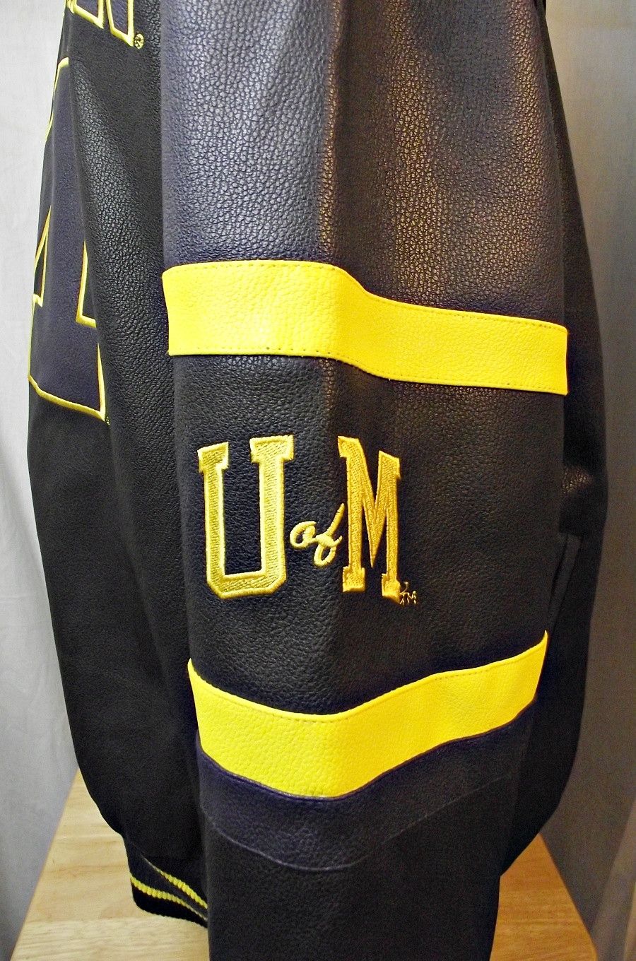 NCAA University of Michigan Wolverines Faux Leather Bomber Jacket Size US XL / EU 56 / 4 - 4 Thumbnail