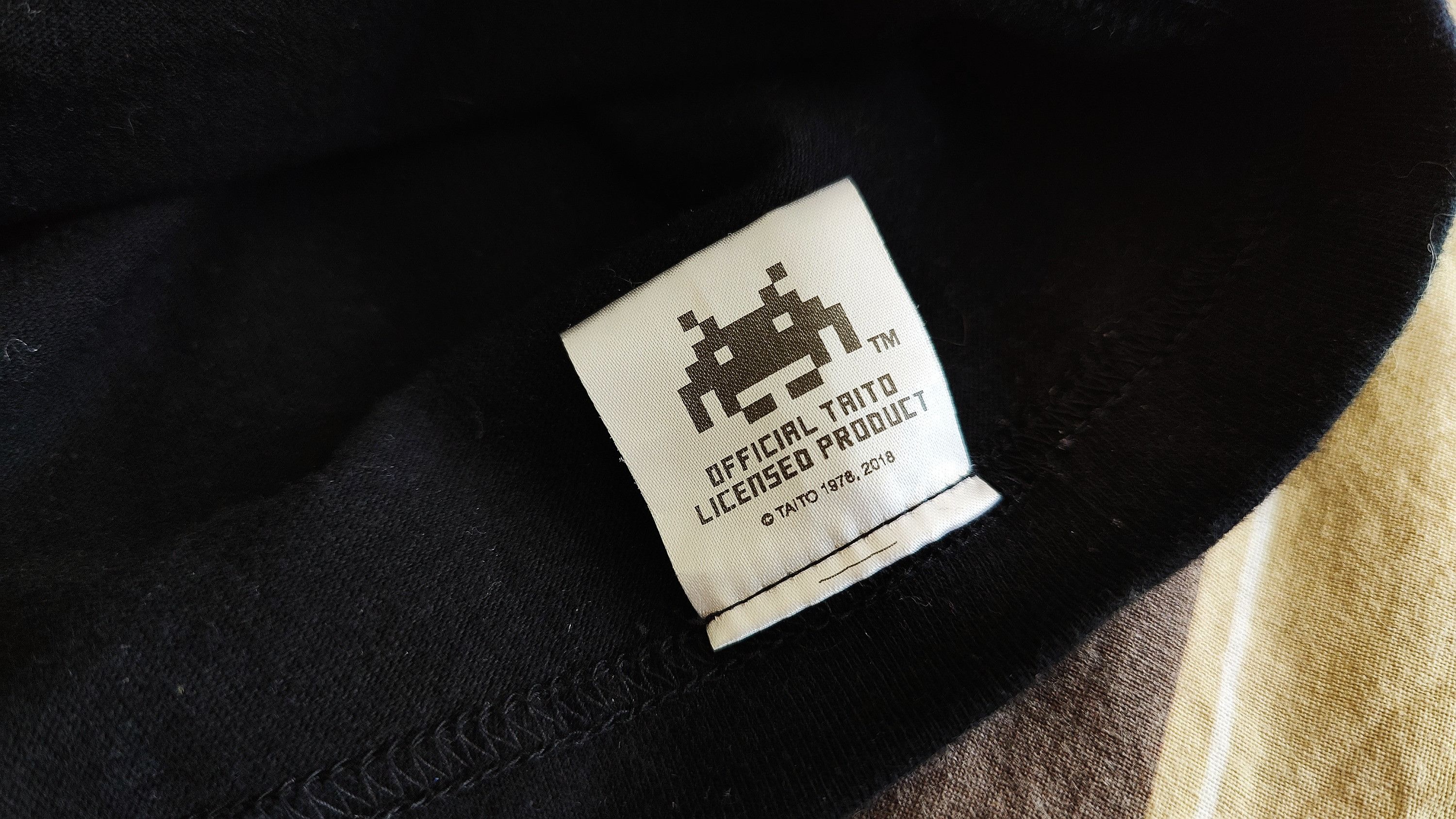 Japanese Brand Medicom Toy Space Invaders RARE Taito Official Longsleeve Size US S / EU 44-46 / 1 - 6 Thumbnail