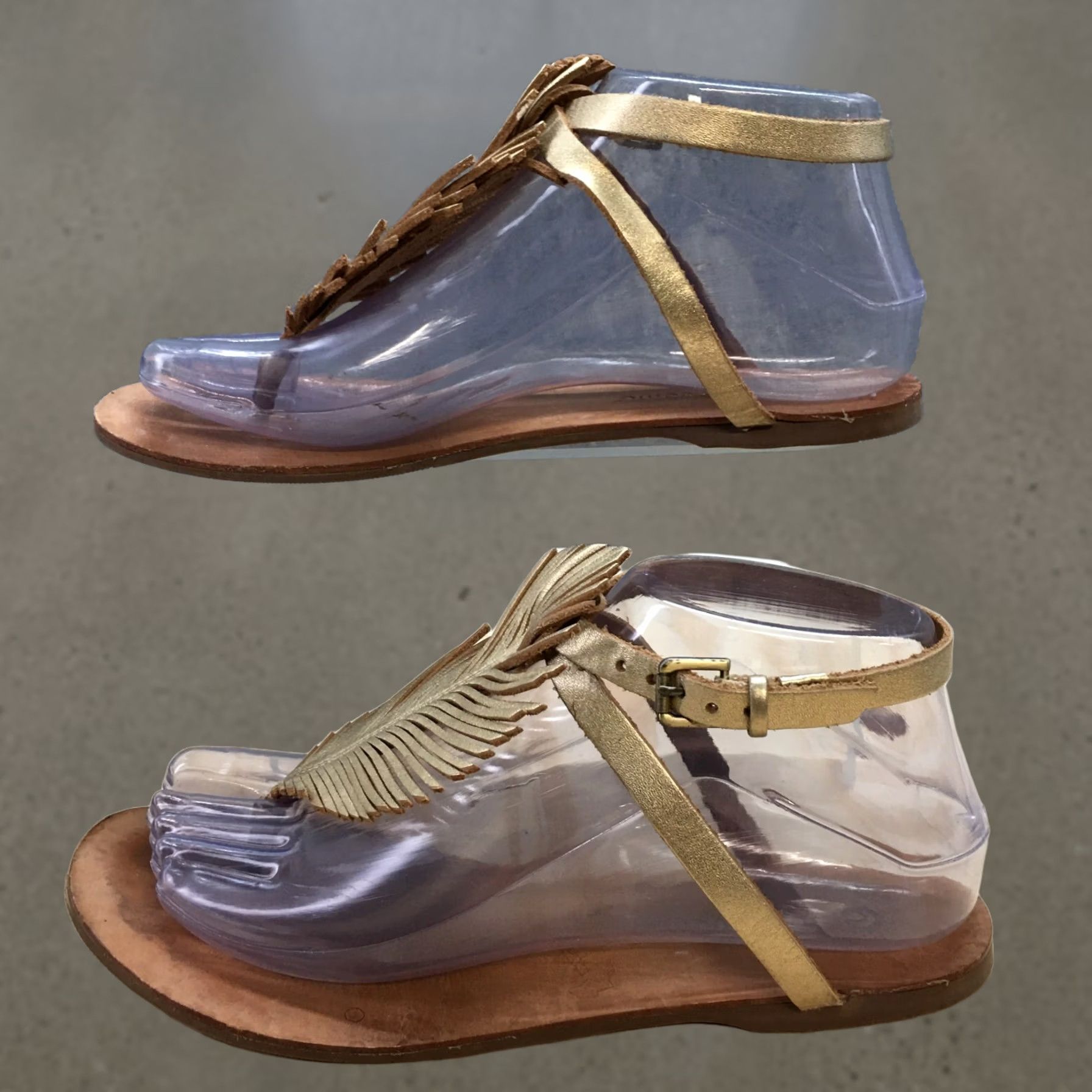 Vintage Corso Como Sandals Womens 6 M Edgar Thong Ankle Strap Gold Feather Buckle Strap Shoes Sandal Solid Gold Womens Size US 6 / IT 36 - 1 Thumbnail