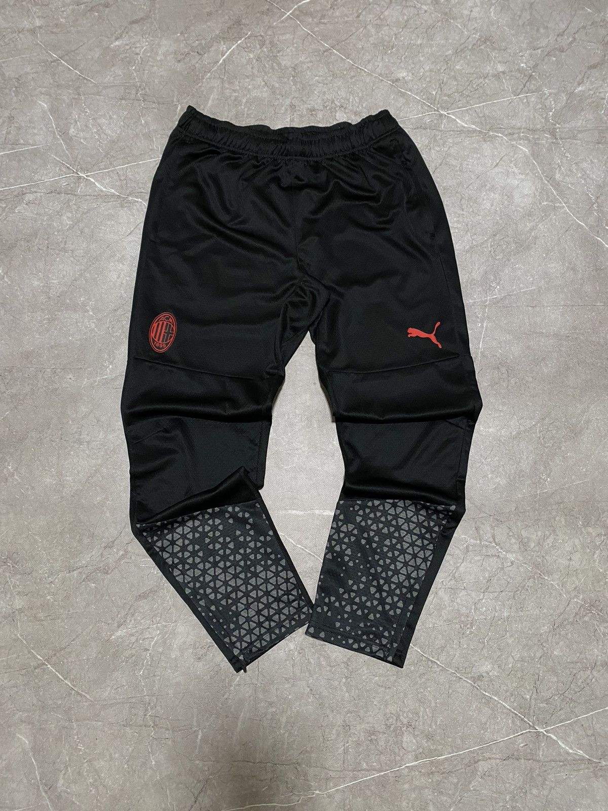 Puma Puma AC Milan Soccer Football SweatPants Tracksuits Y2K Size US 33 - 2 Thumbnail