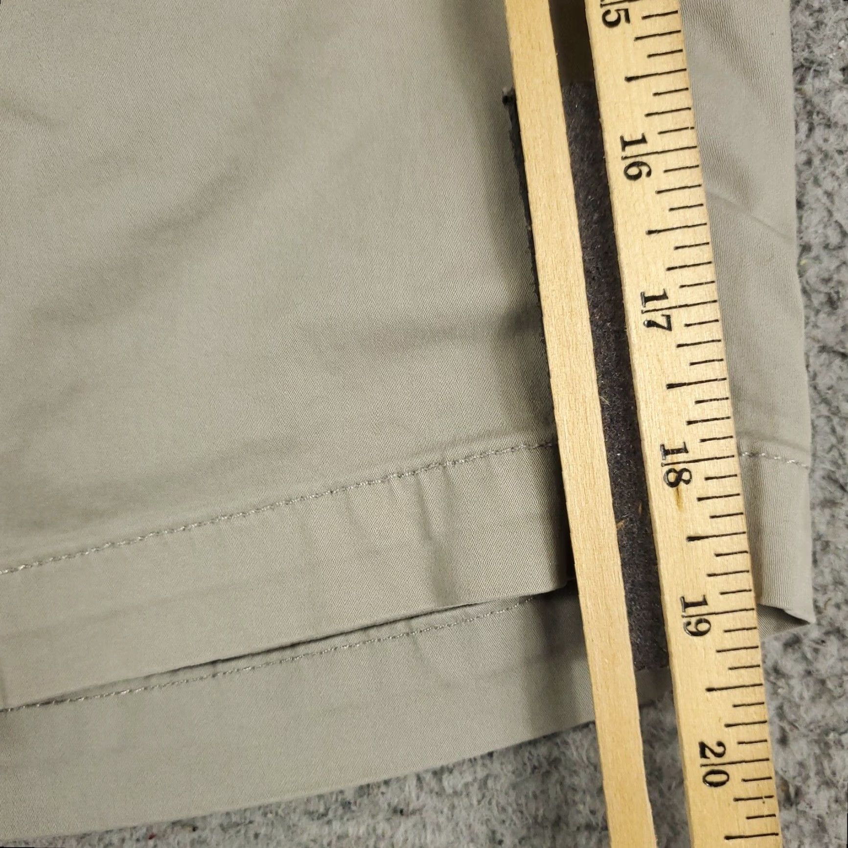 Vintage VINTAGE AG Adriano Goldschmied Shorts Mens Size 38 Chino Flat Front Beige Cotton Casual Size US 38 / EU 54 - 5 Thumbnail