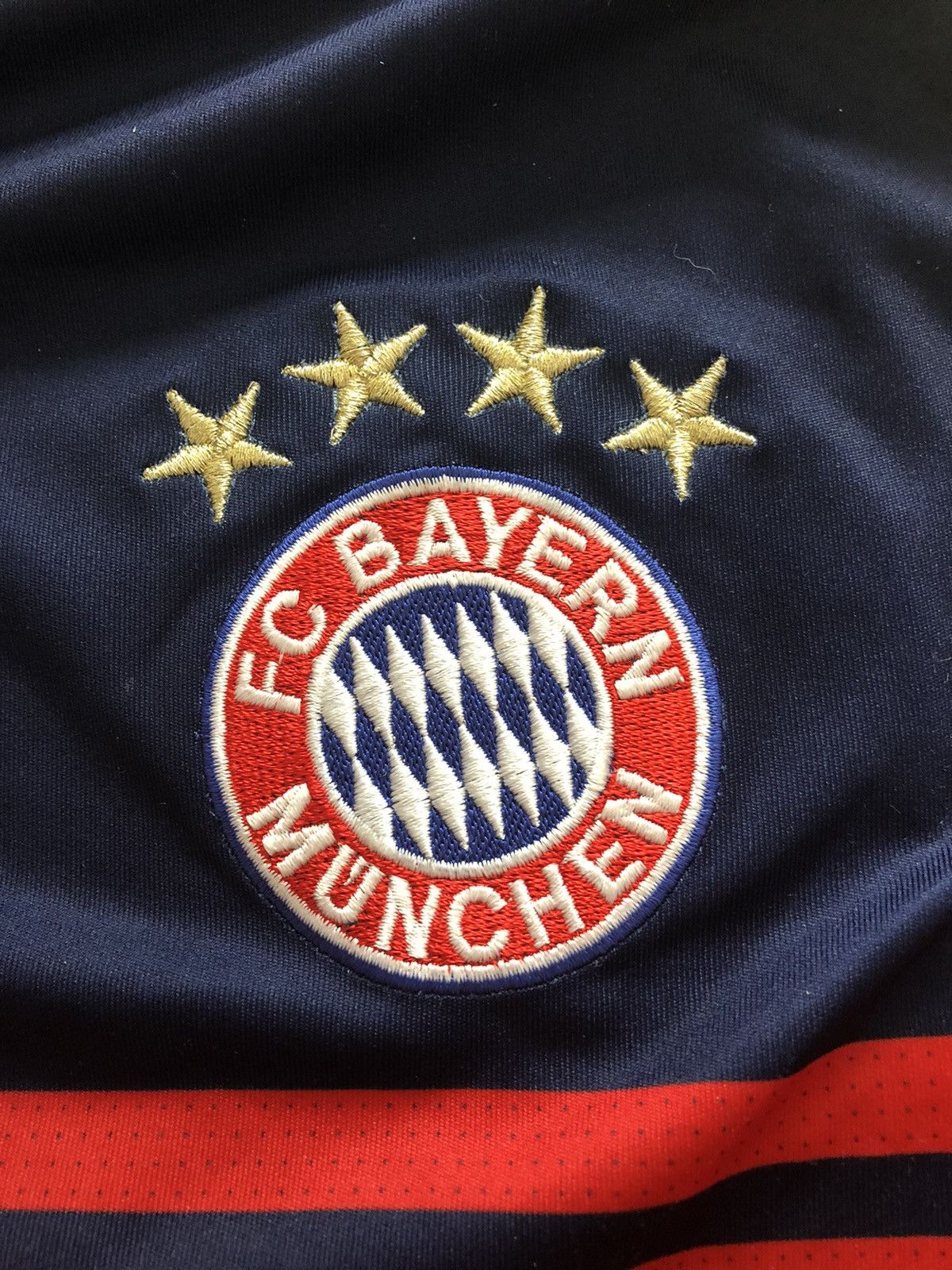 Adidas ADIDAS BAYERN MUNICH FOOTBALL SOCCER GERMAN JERSEY Size US M / EU 48-50 / 2 - 3 Thumbnail