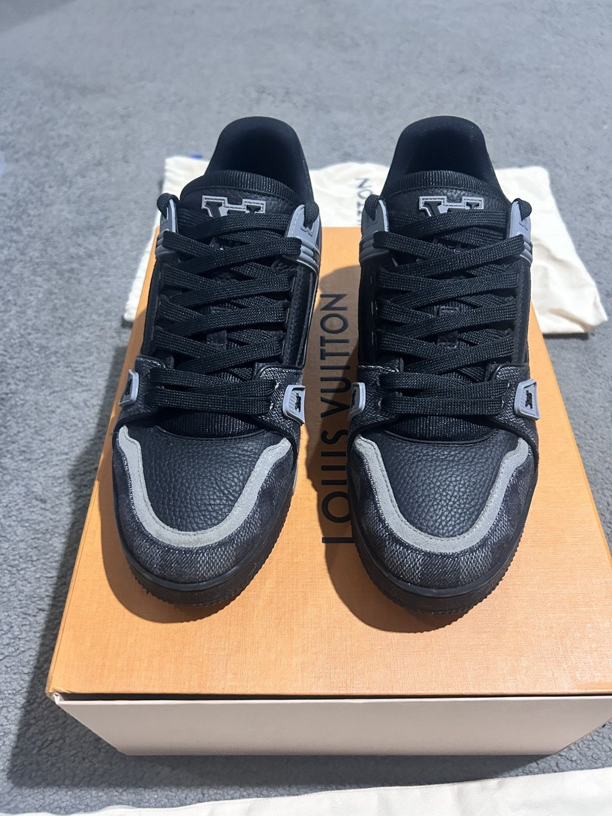 Louis Vuitton Louis Vuitton trainer sneaker Size US 8 / EU 41 - 2 Thumbnail